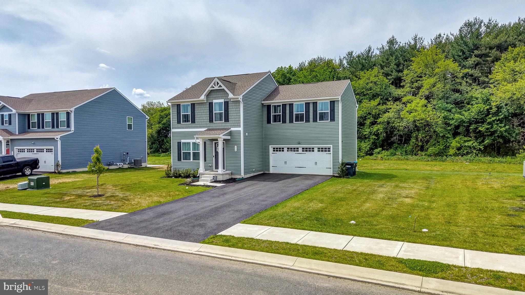 STONINGTON - Residential