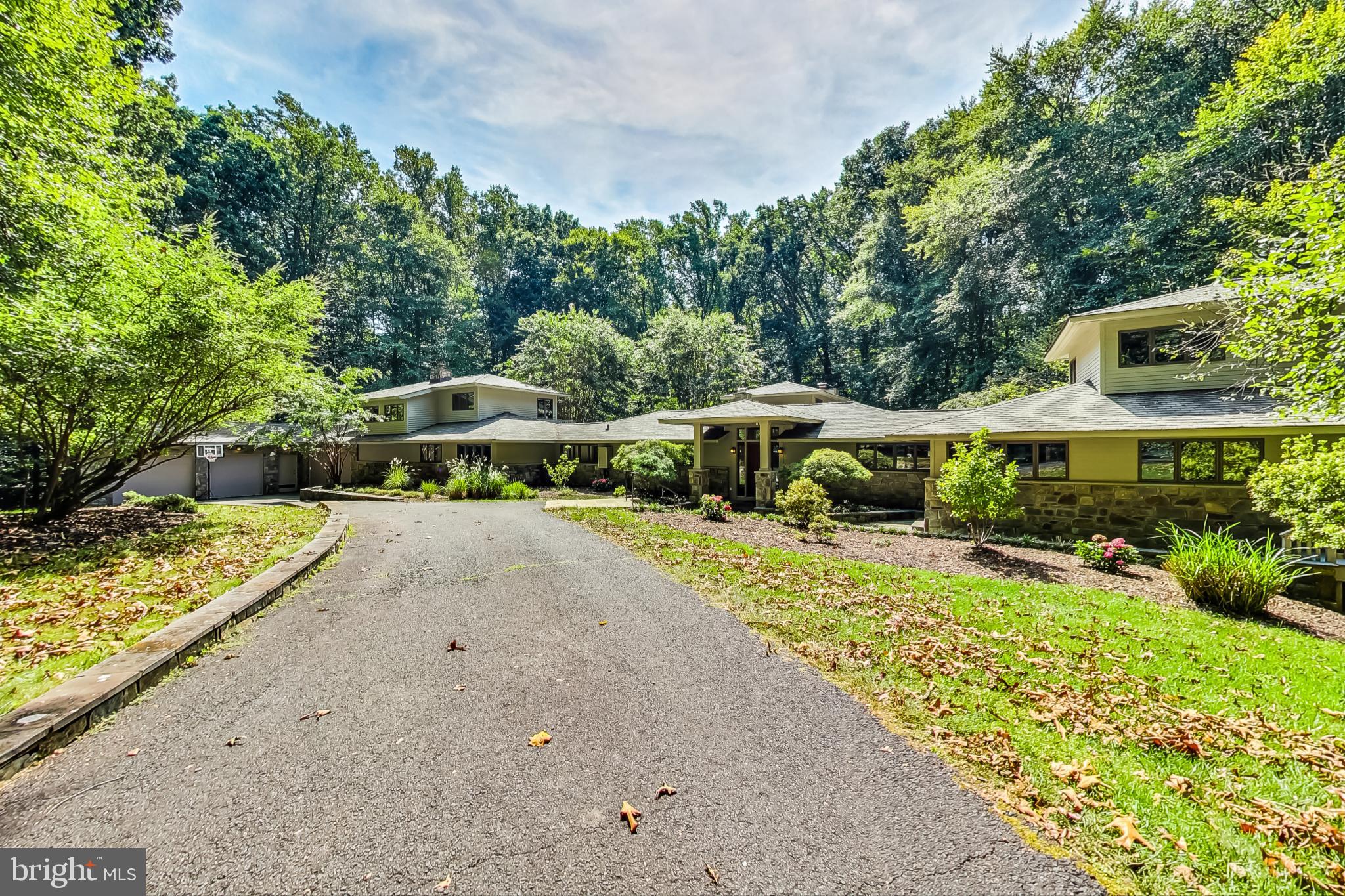 CARRWOOD ESTATES - Residential