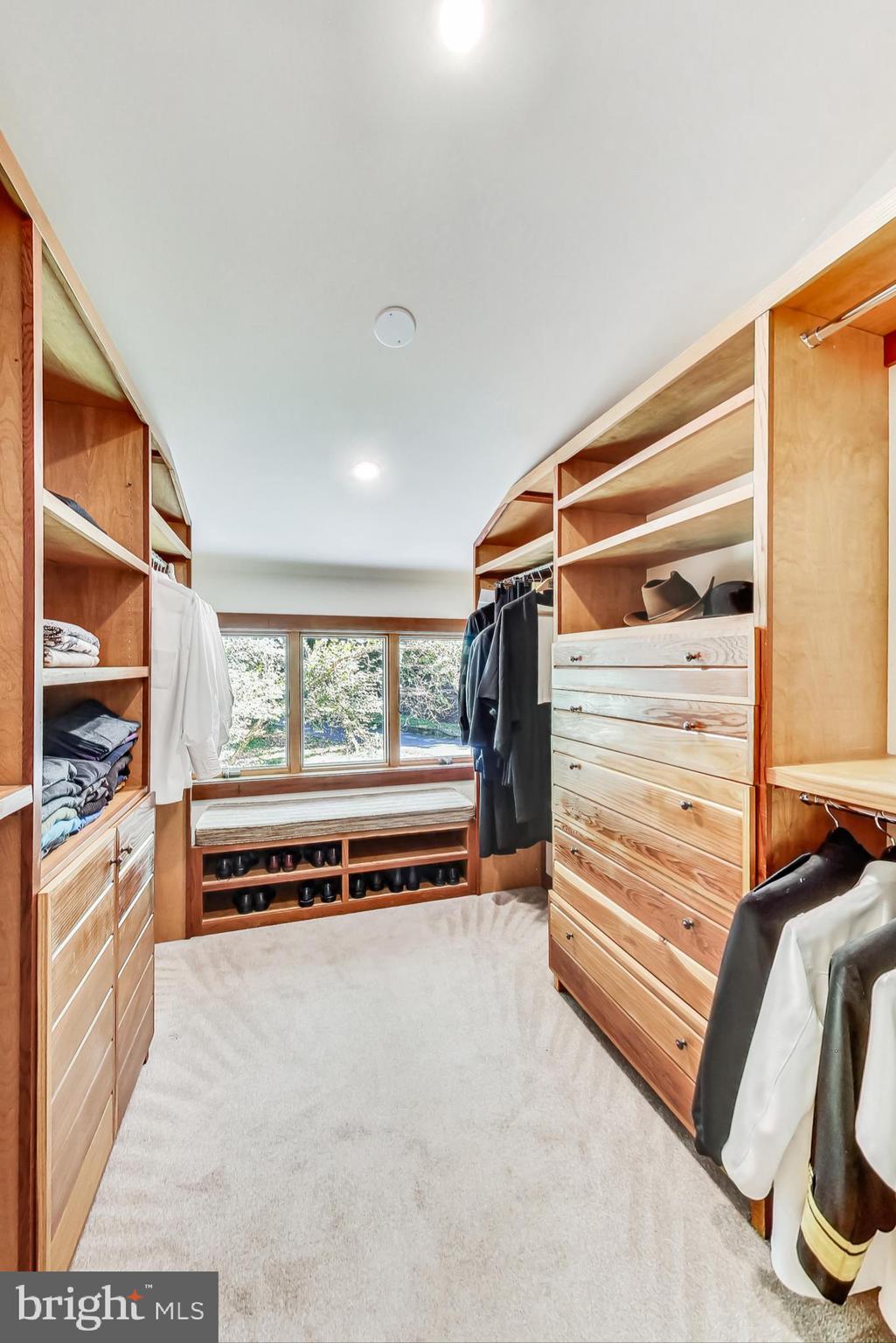 CARRWOOD ESTATES - Residential