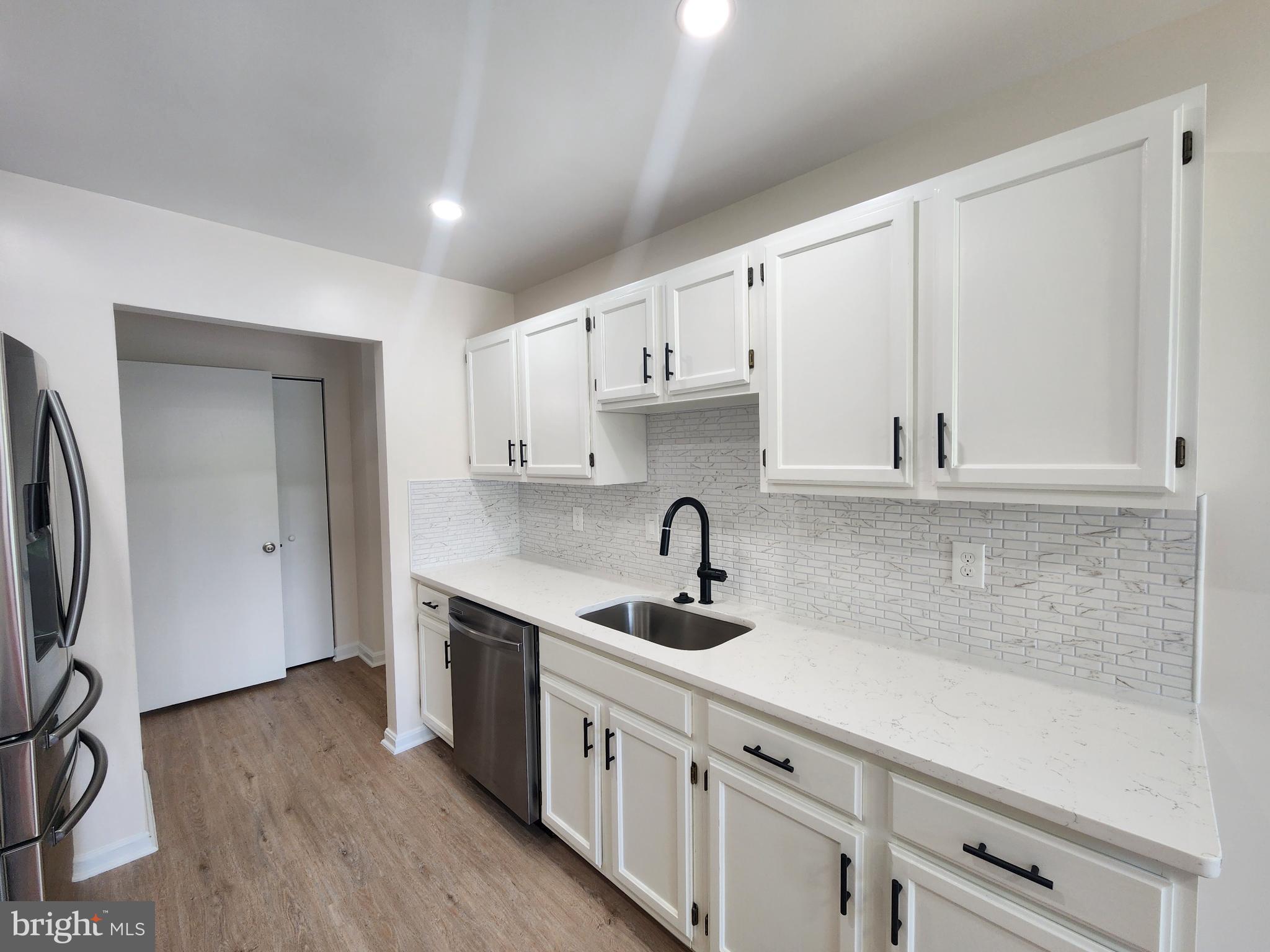 FOX RIDGE - Residential