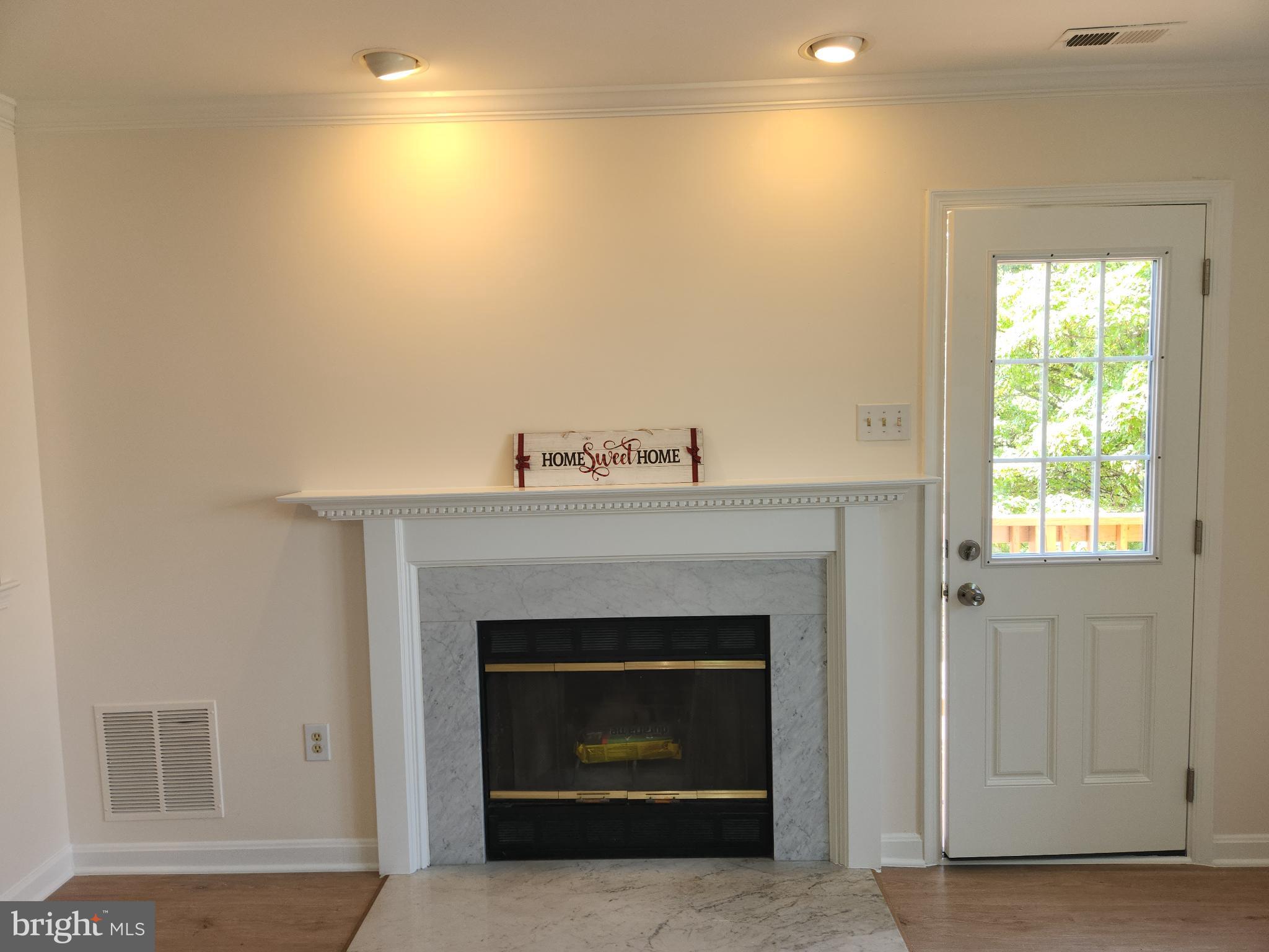 FOX RIDGE - Residential