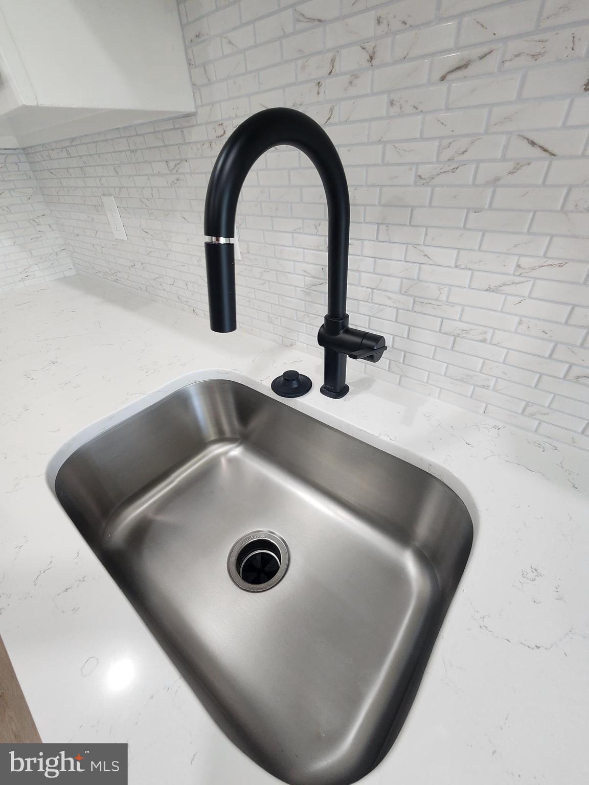 FOX RIDGE - Residential