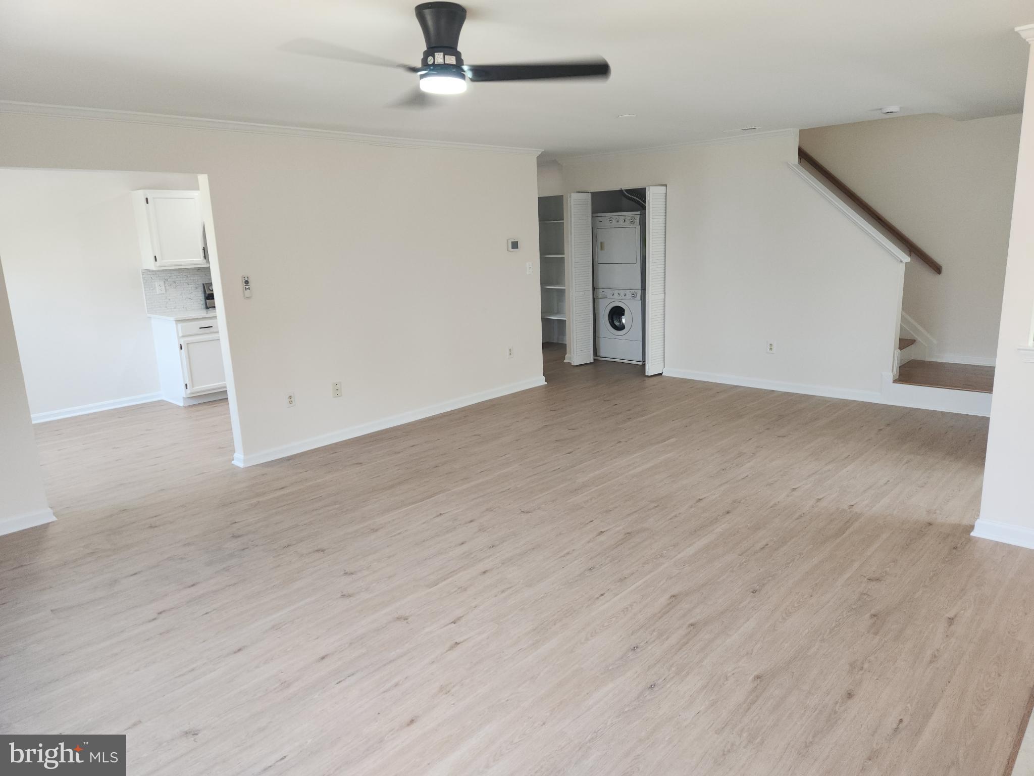 FOX RIDGE - Residential