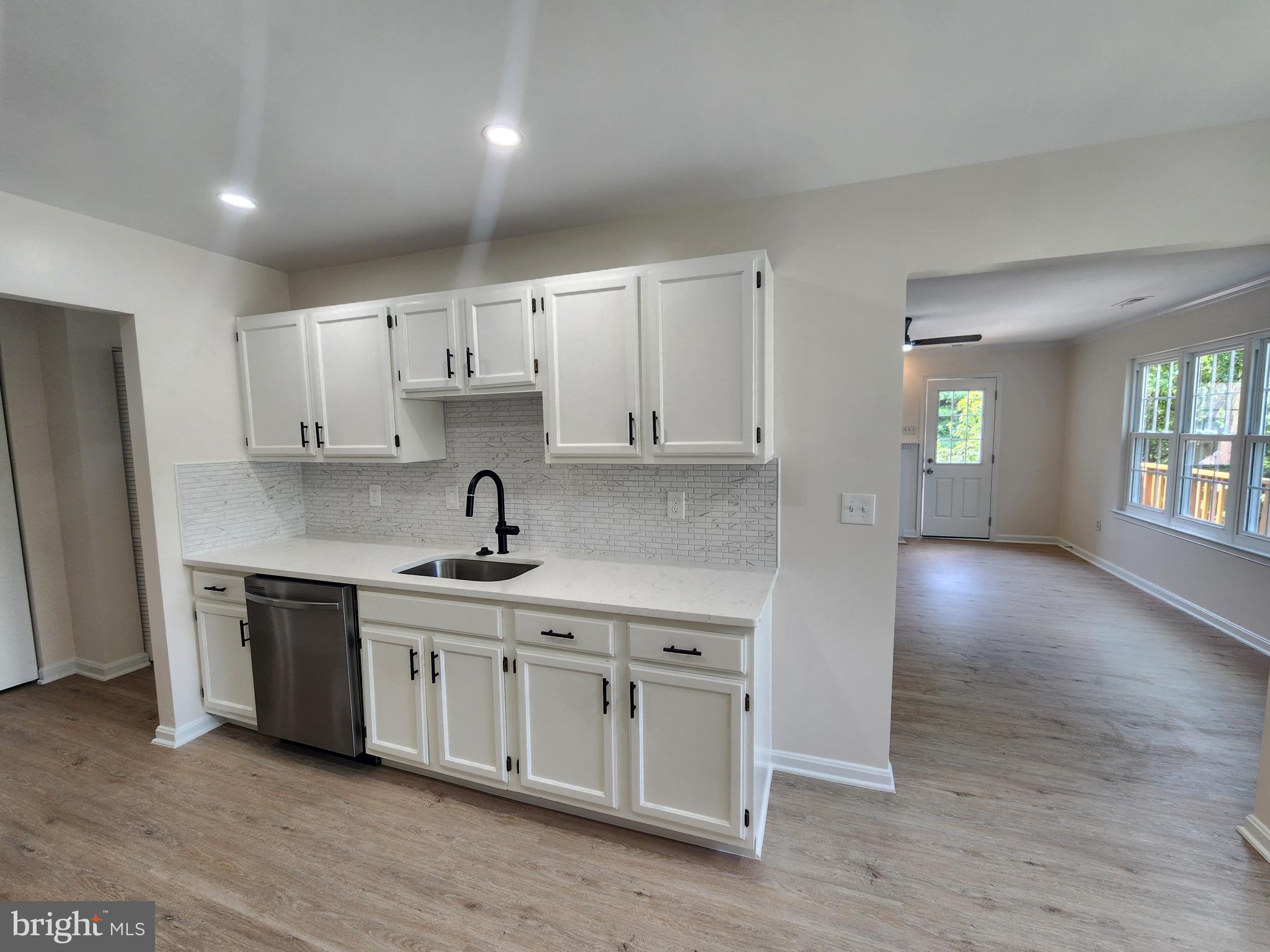 FOX RIDGE - Residential