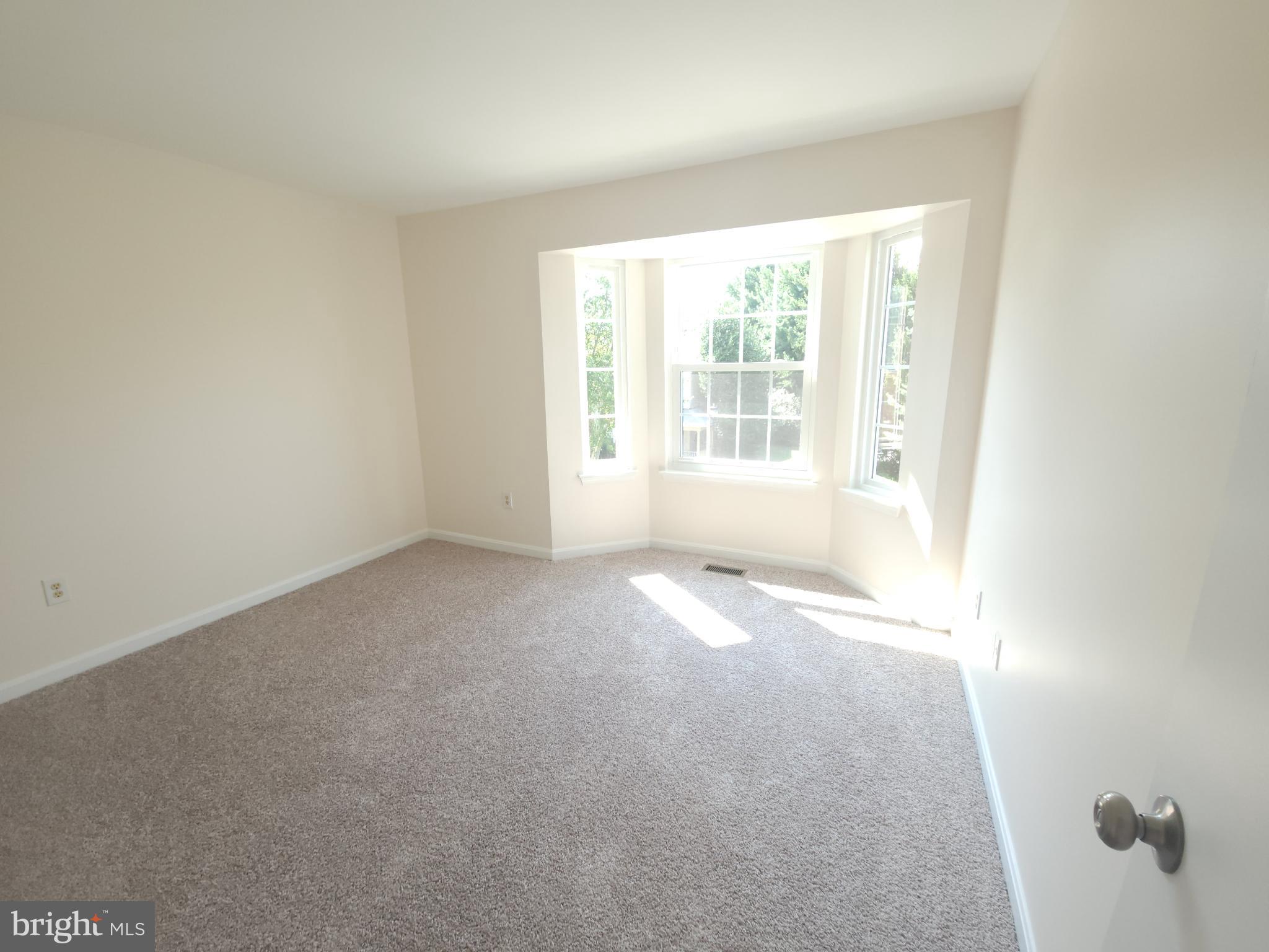 FOX RIDGE - Residential