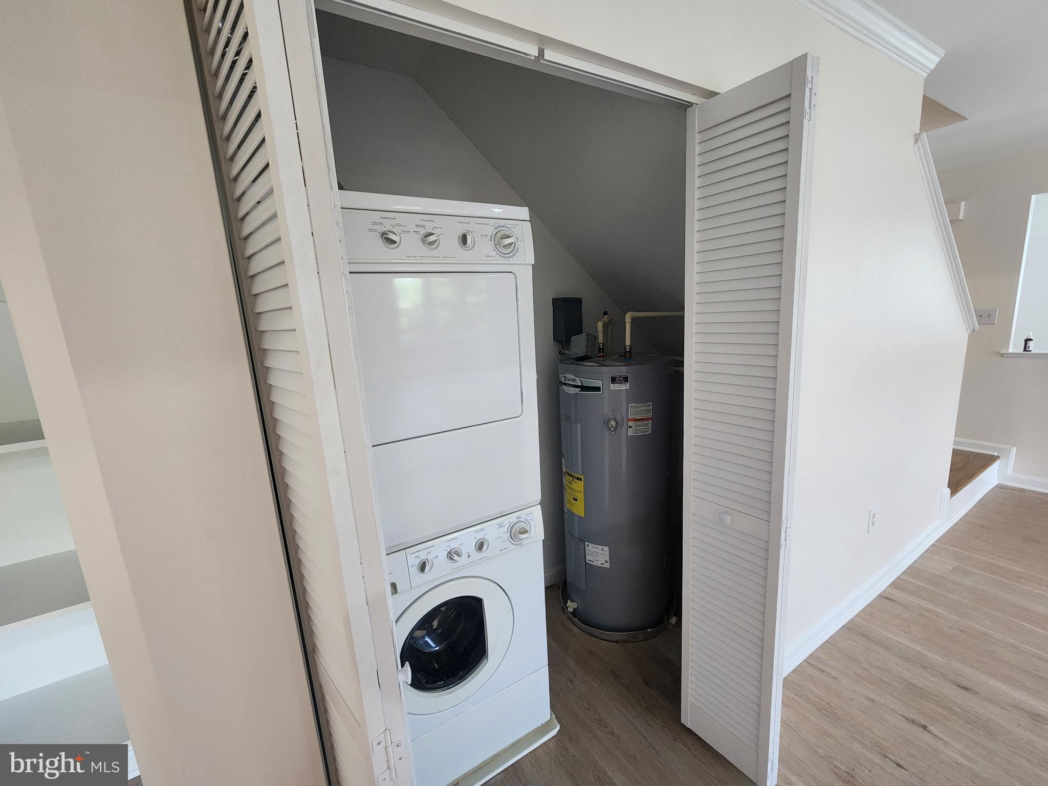 FOX RIDGE - Residential