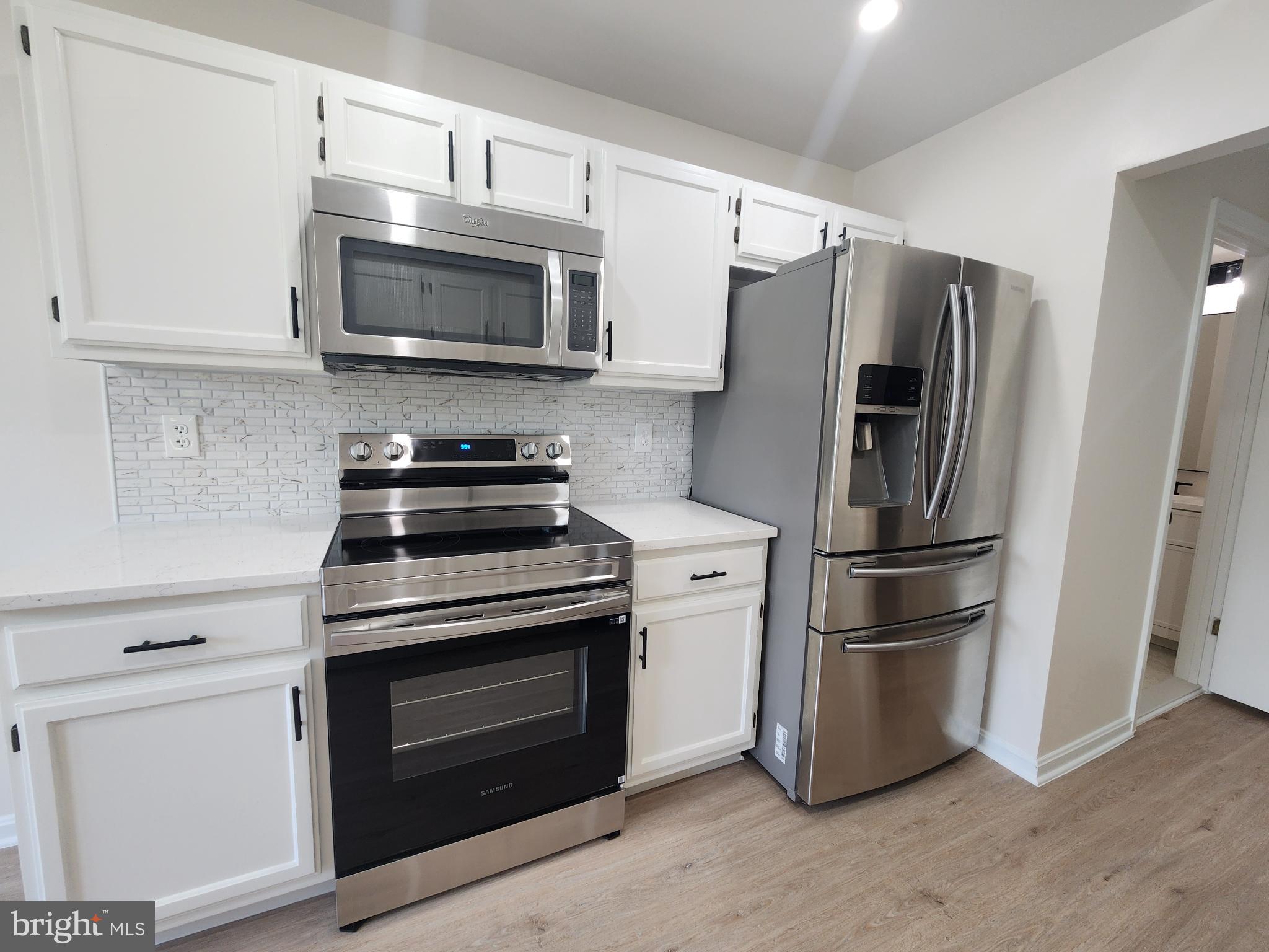 FOX RIDGE - Residential