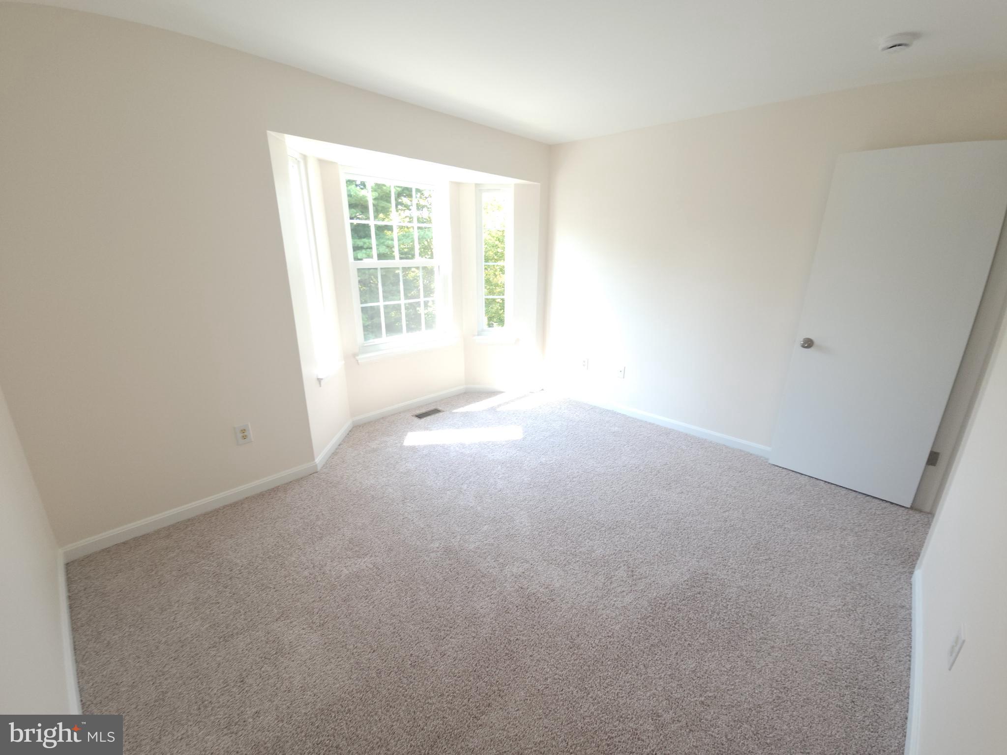 FOX RIDGE - Residential