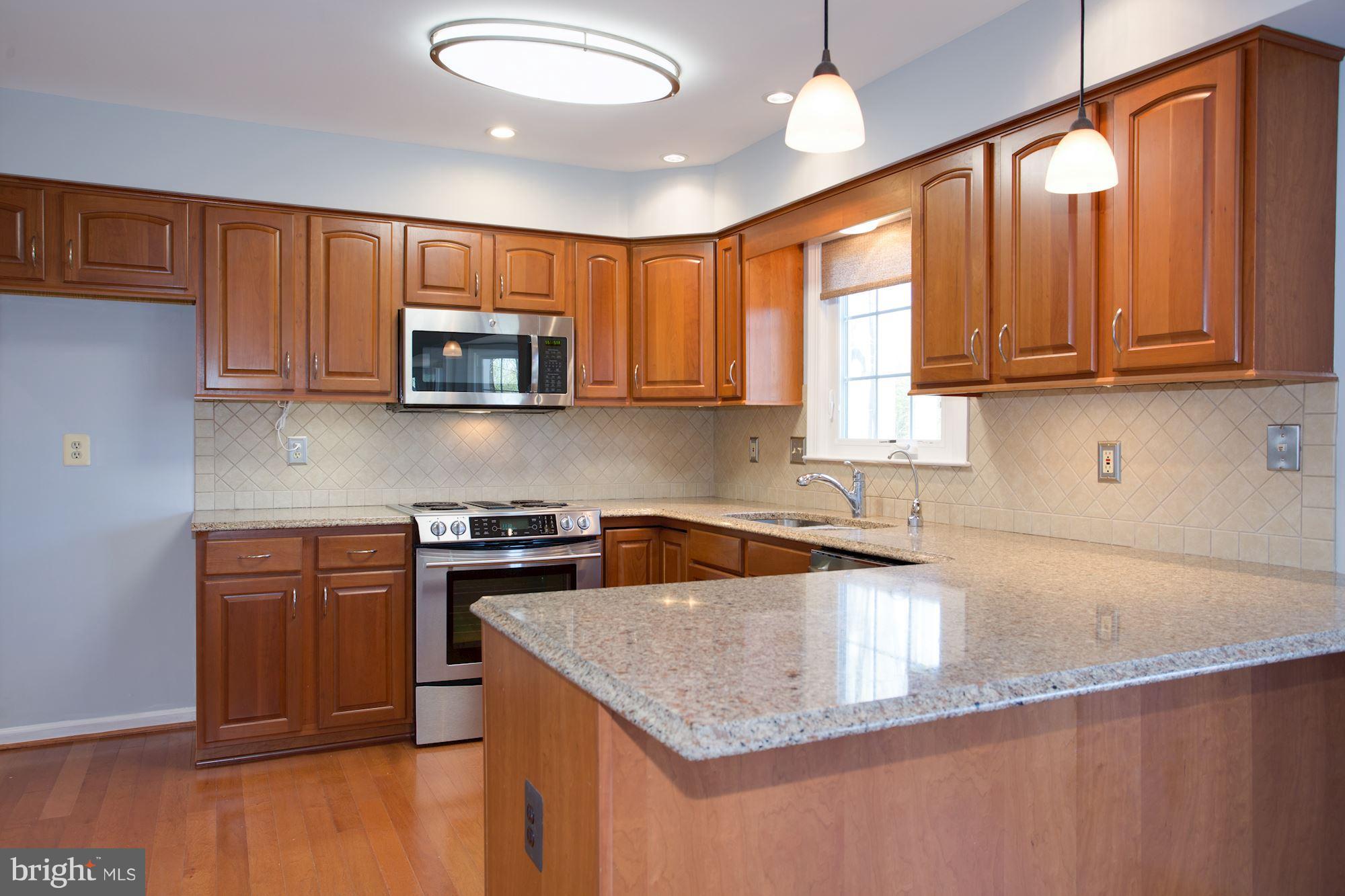 LINDSAY PARK - Residential