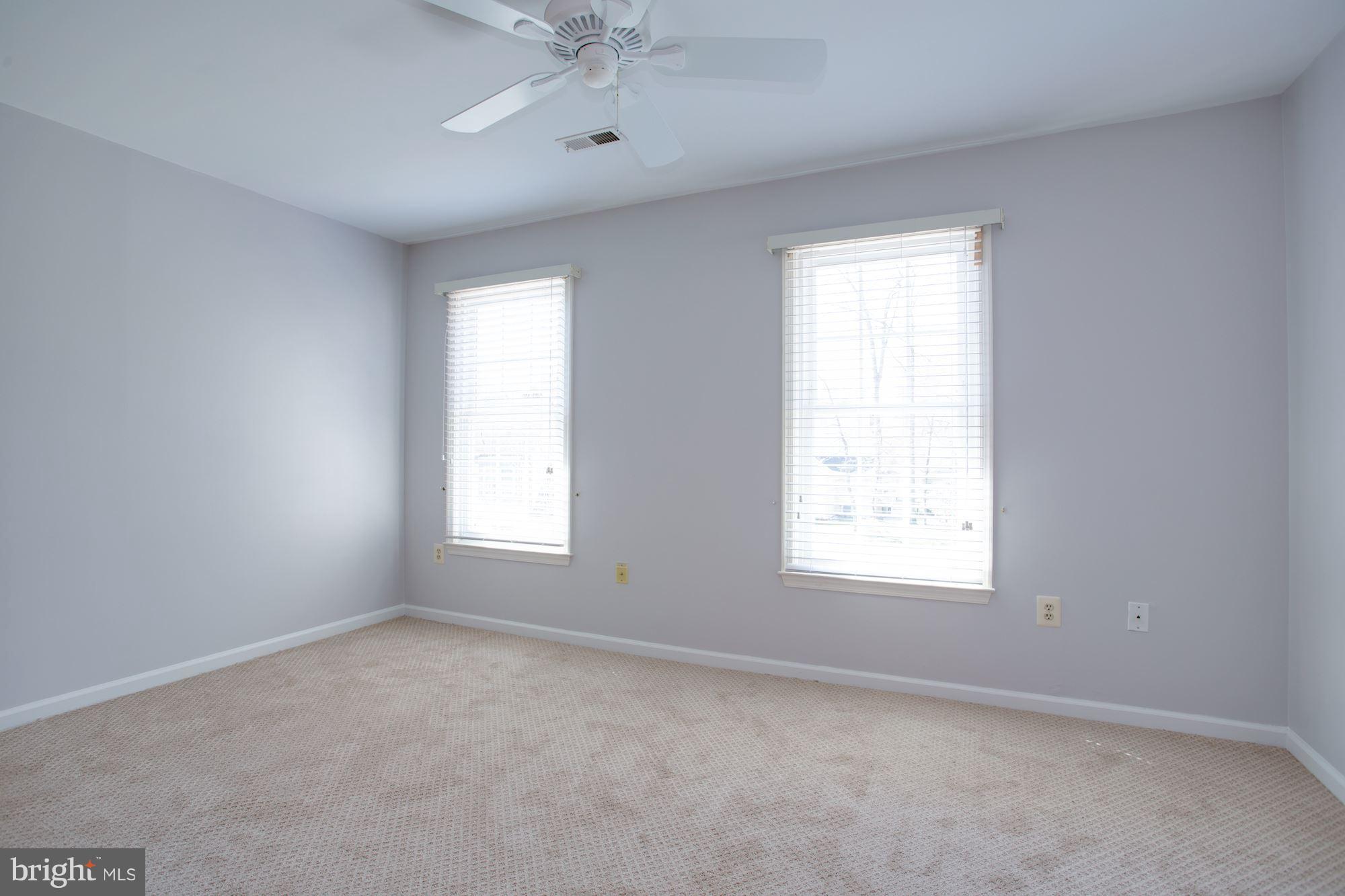 LINDSAY PARK - Residential