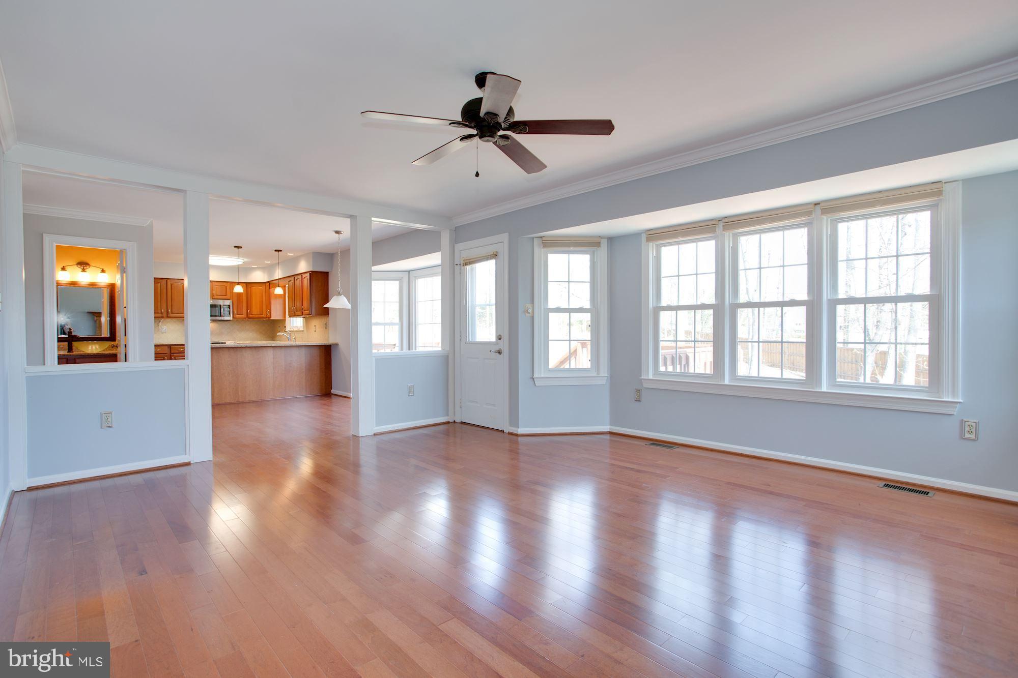 LINDSAY PARK - Residential