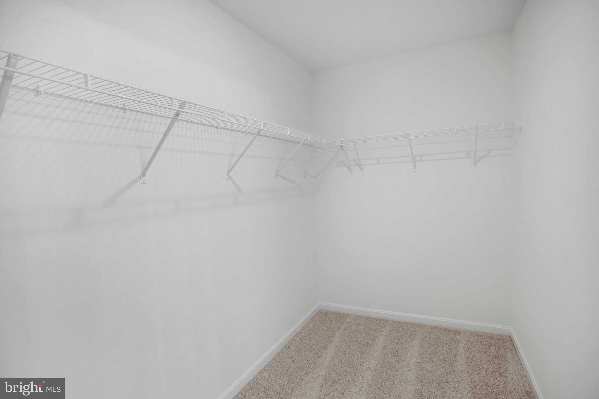 SEASONS AT ROUND MILL MEADOWS - Residential