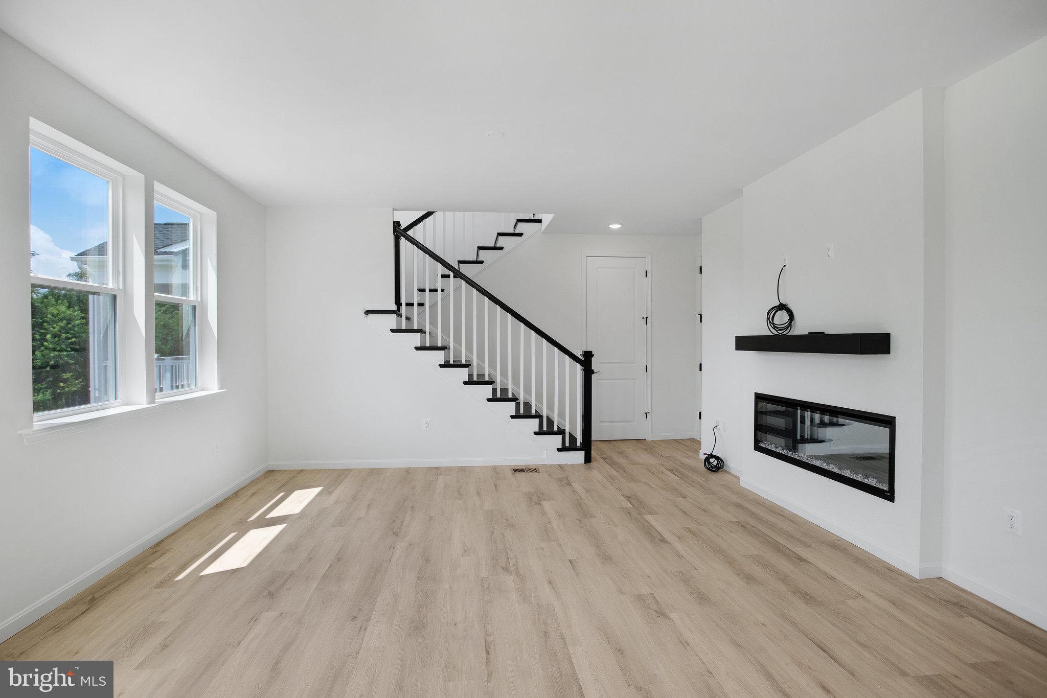 SEASONS AT ROUND MILL MEADOWS - Residential