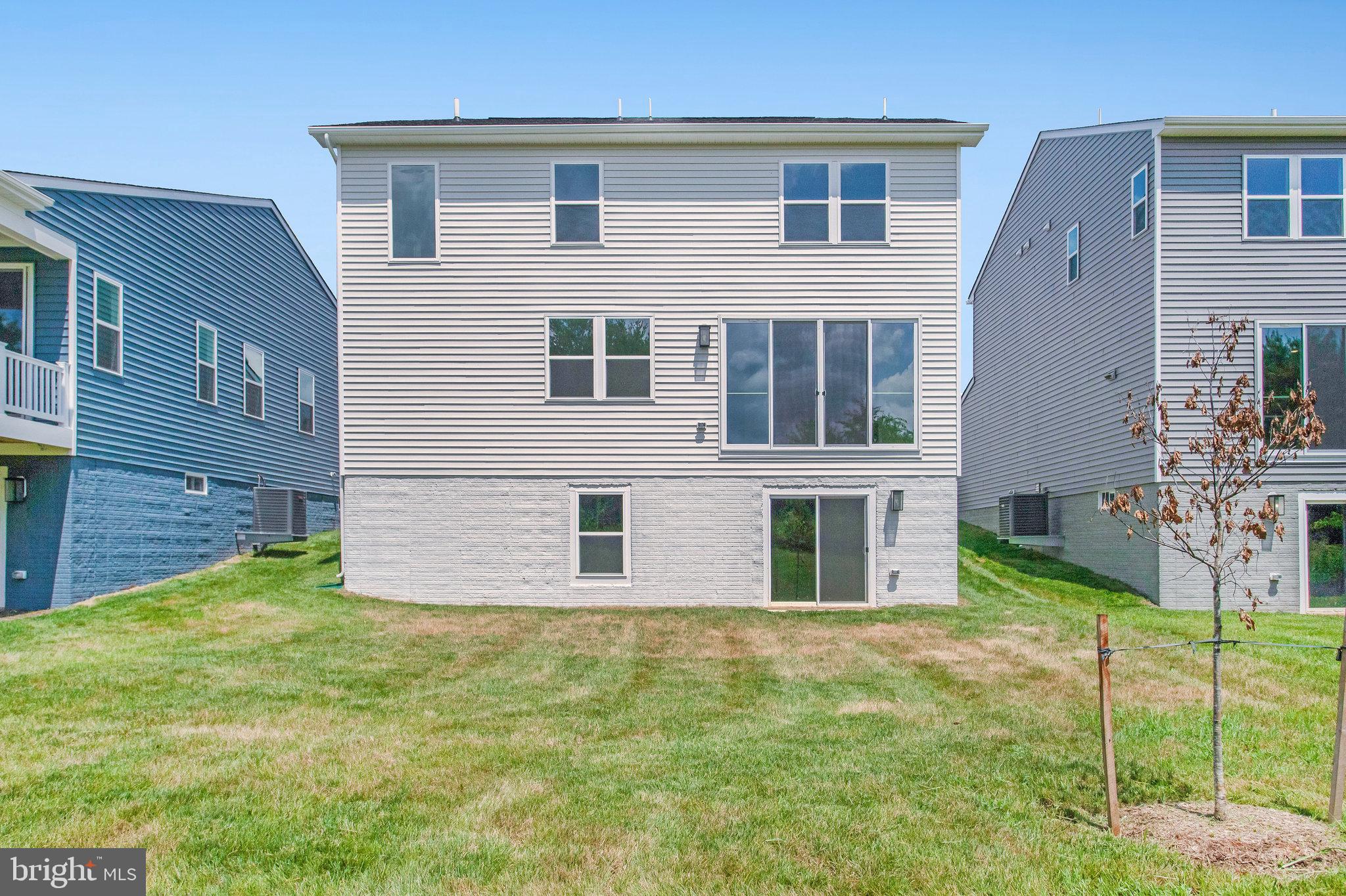 SEASONS AT ROUND MILL MEADOWS - Residential