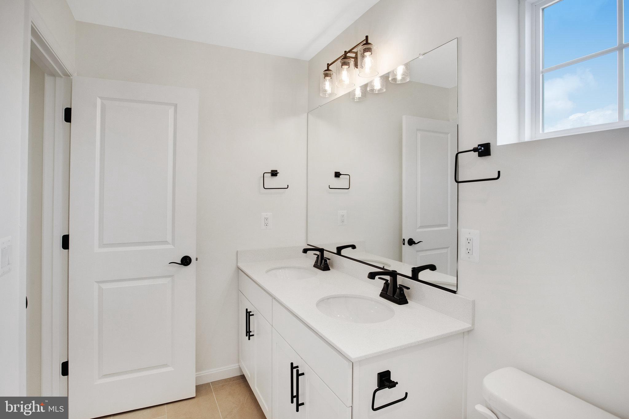 SEASONS AT ROUND MILL MEADOWS - Residential