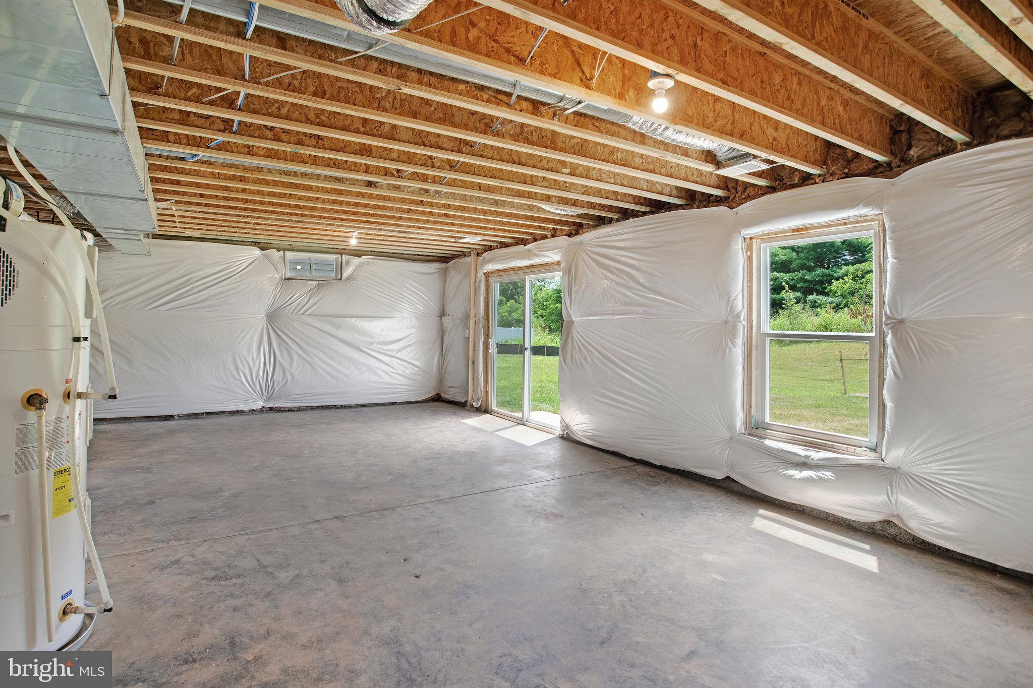 SEASONS AT ROUND MILL MEADOWS - Residential