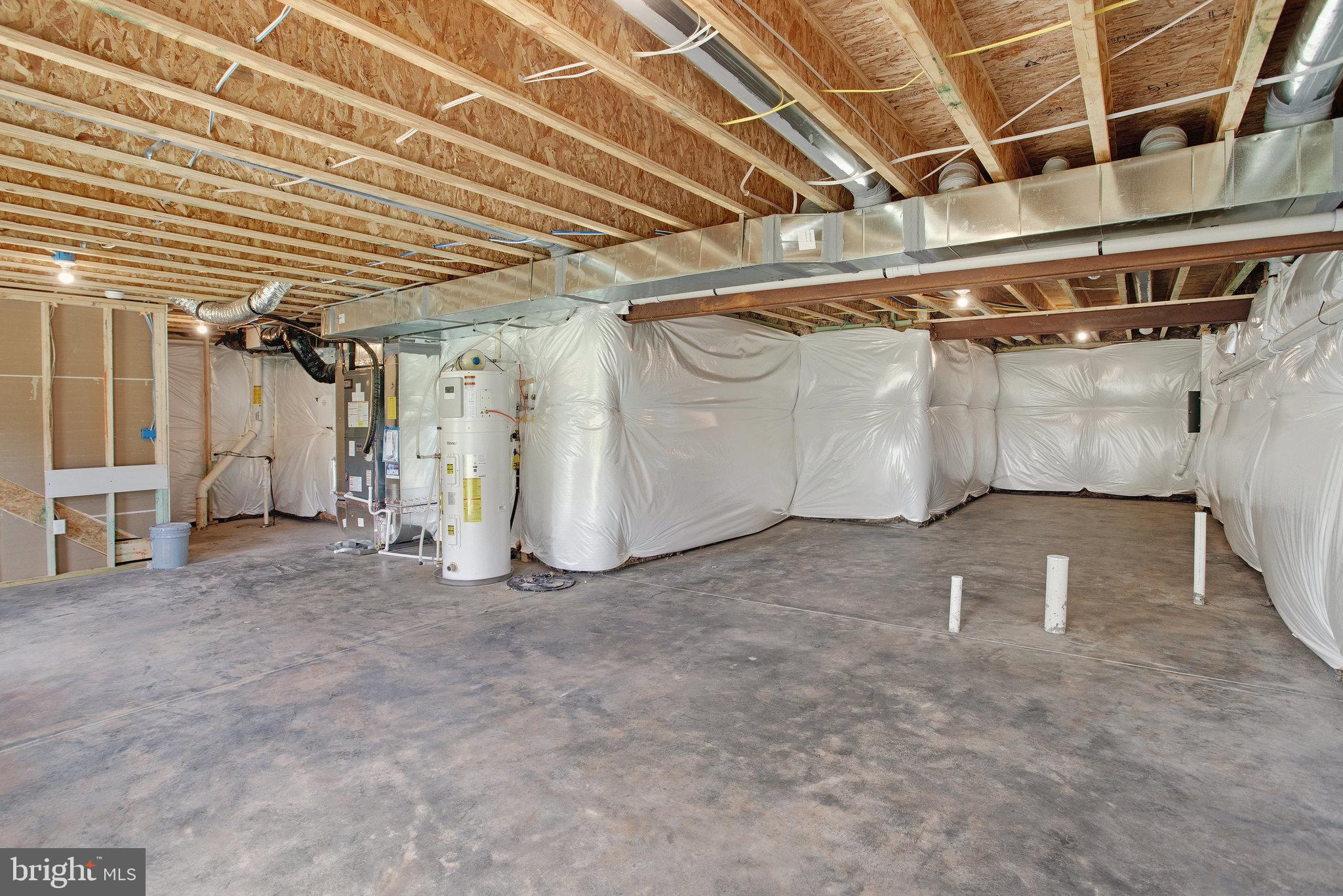 SEASONS AT ROUND MILL MEADOWS - Residential