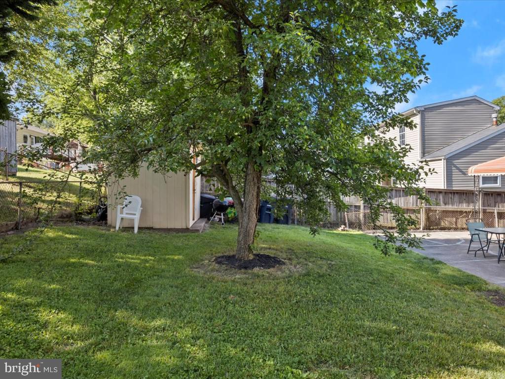 EAST COLUMBIA - Residential