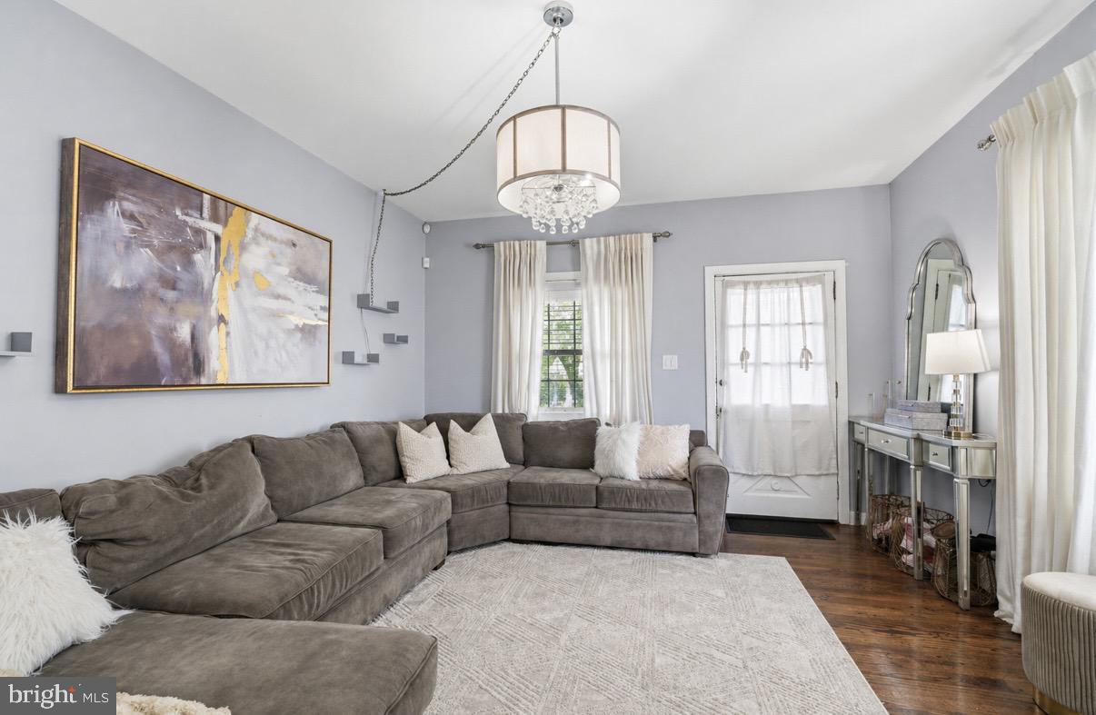 CORNWELL HGTS - Residential