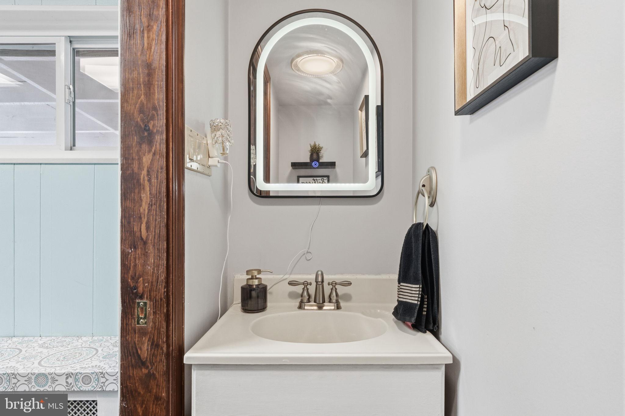 CORNWELL HGTS - Residential