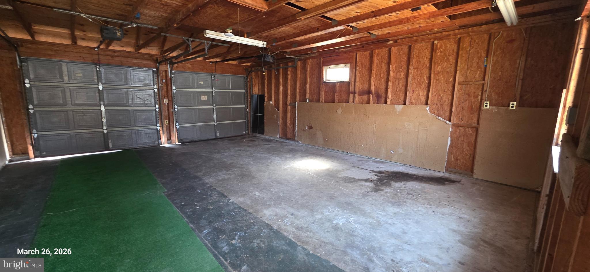 FOUNTAIN ROCK MANOR - Residential