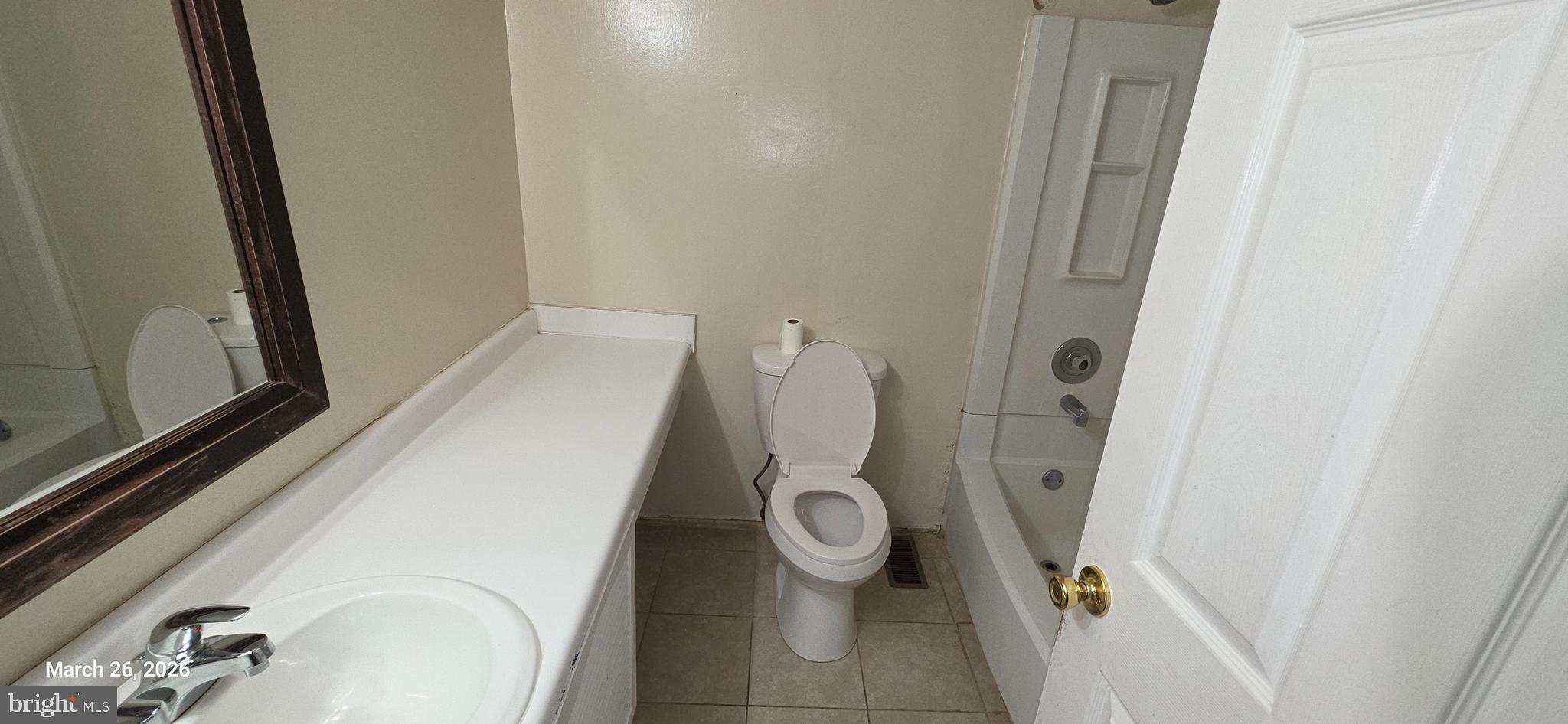 FOUNTAIN ROCK MANOR - Residential