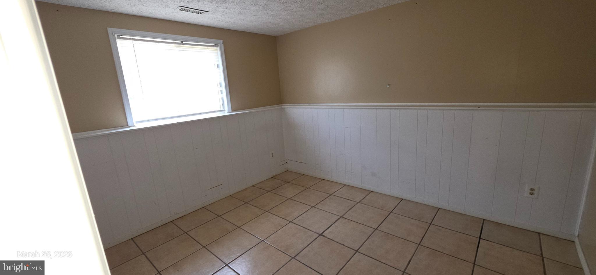 FOUNTAIN ROCK MANOR - Residential