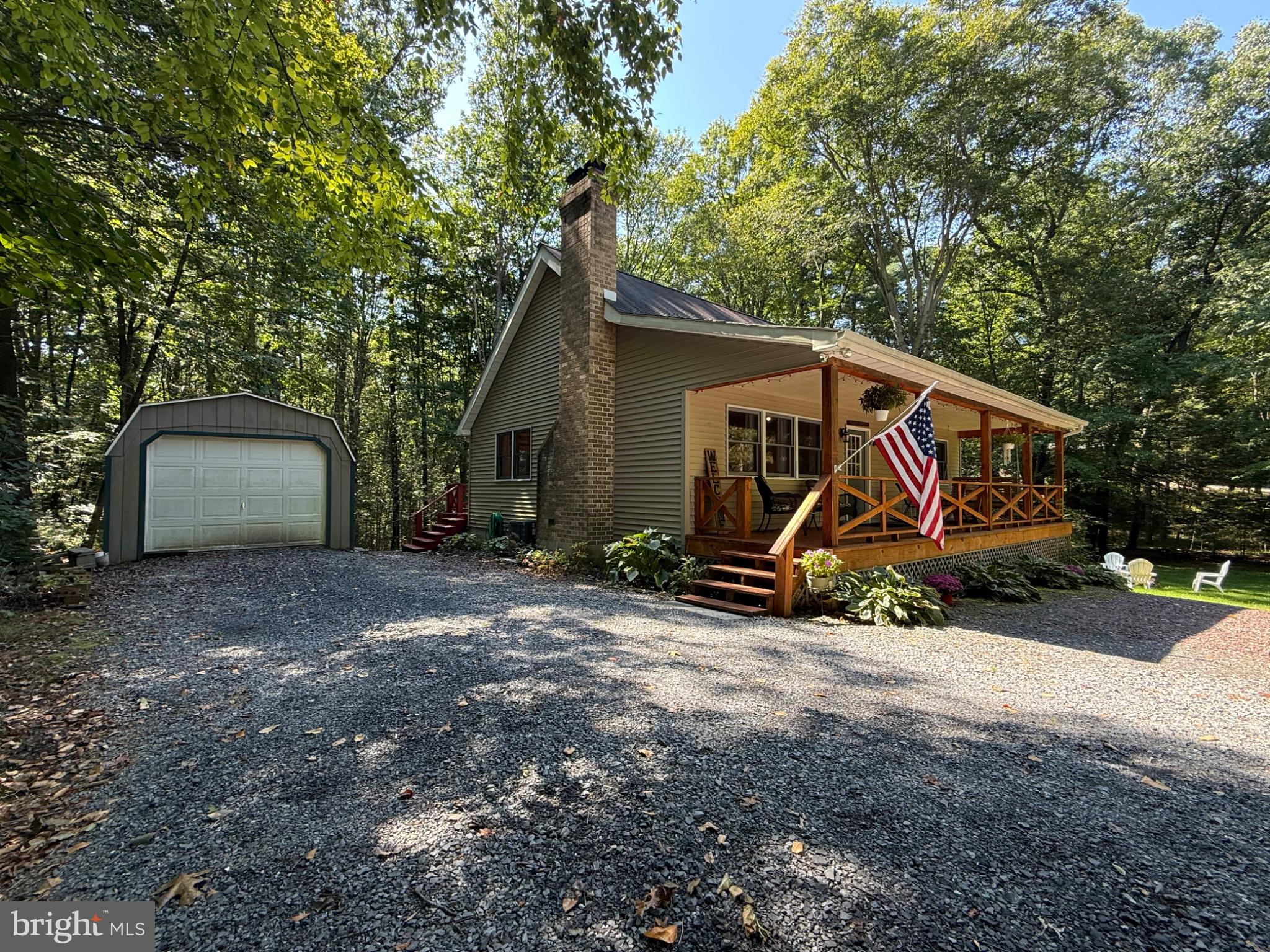 5918 PINEDALE LANE