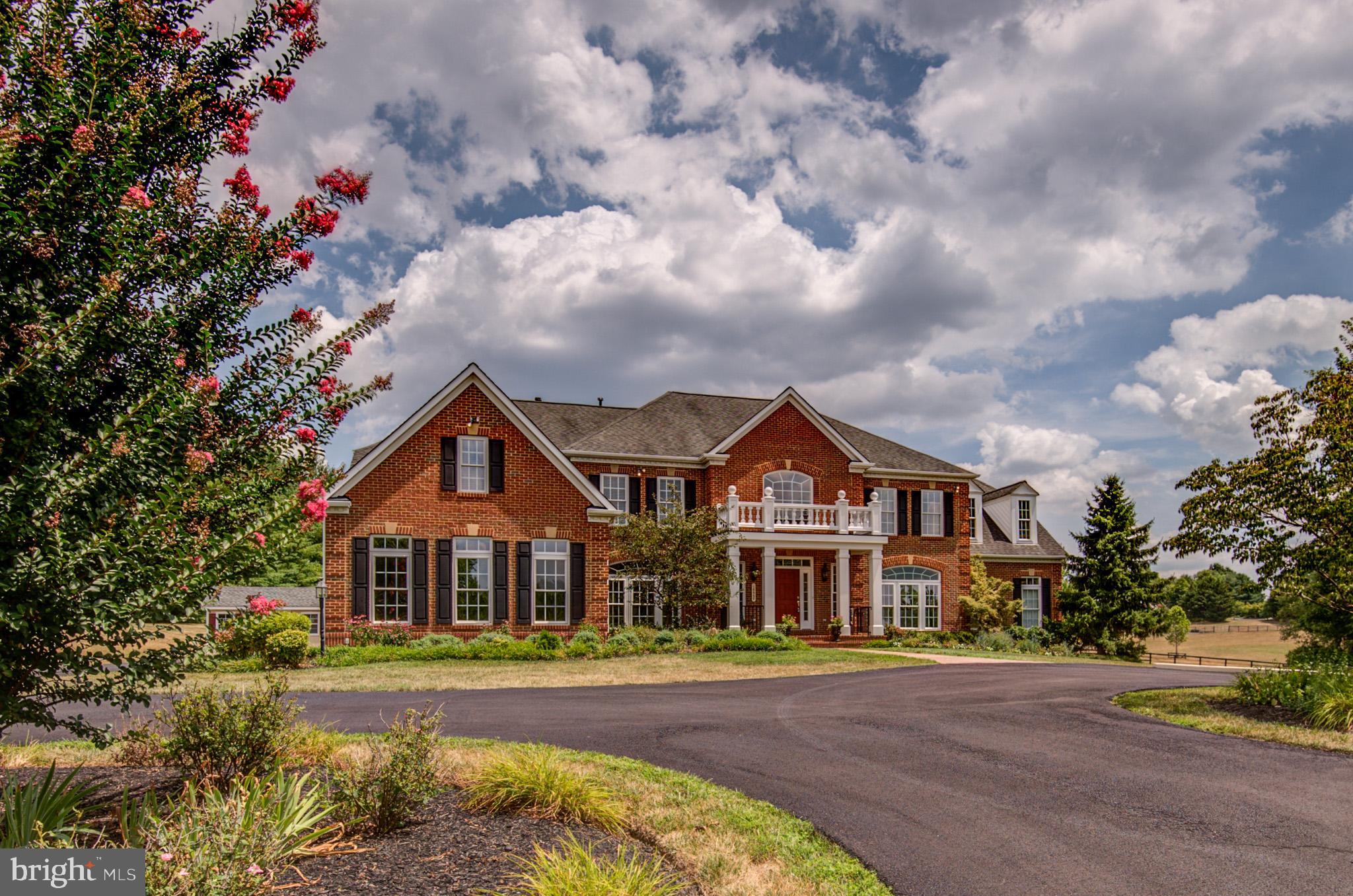 WOODBURN - Residential