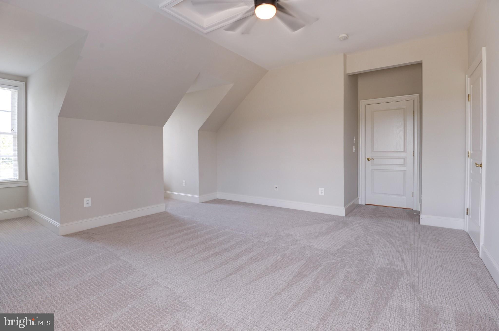 WOODBURN - Residential