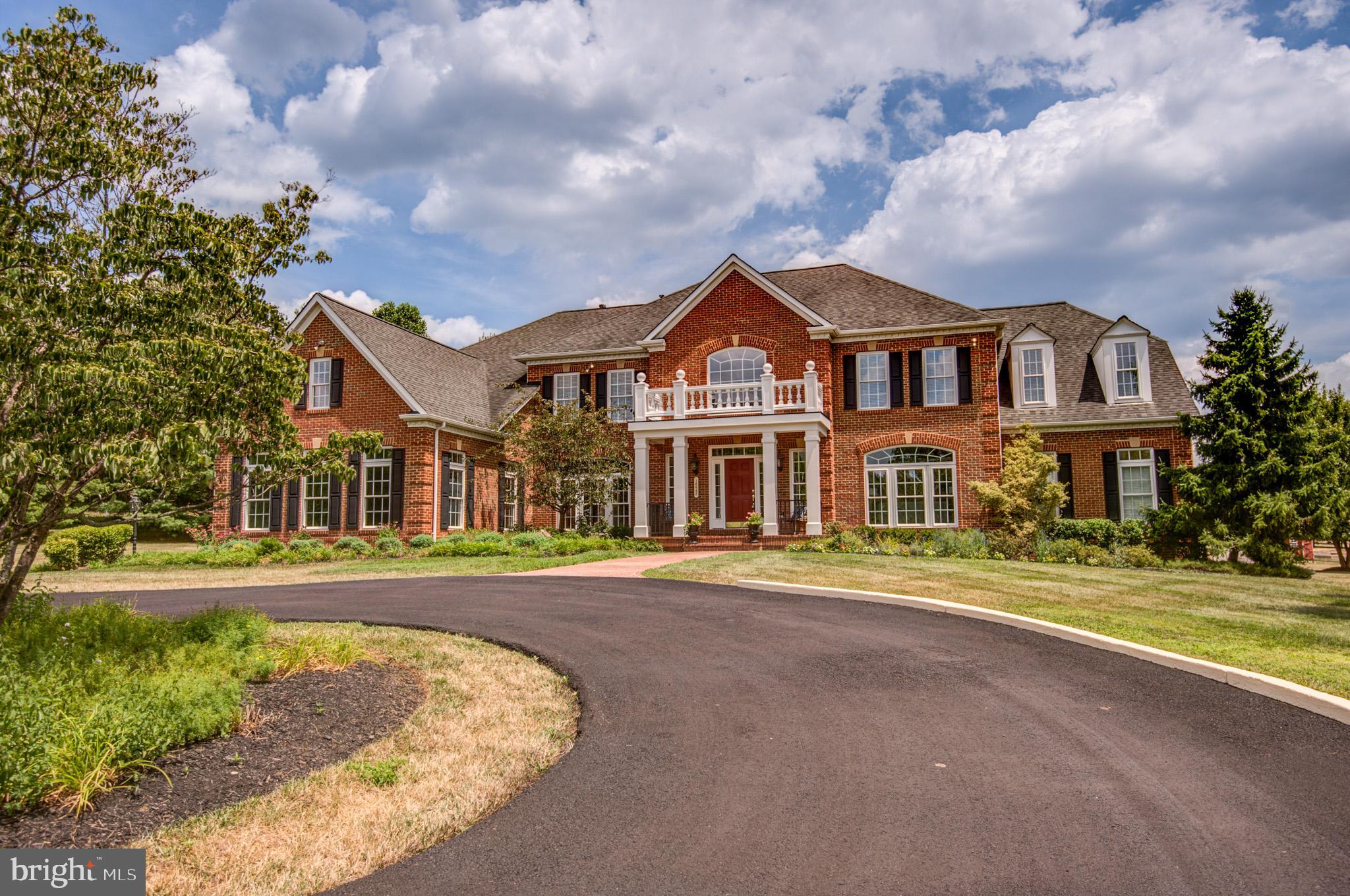 WOODBURN - Residential