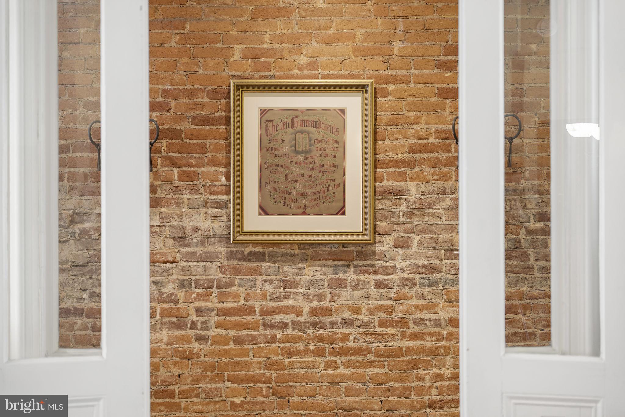 BELLA VISTA - Residential