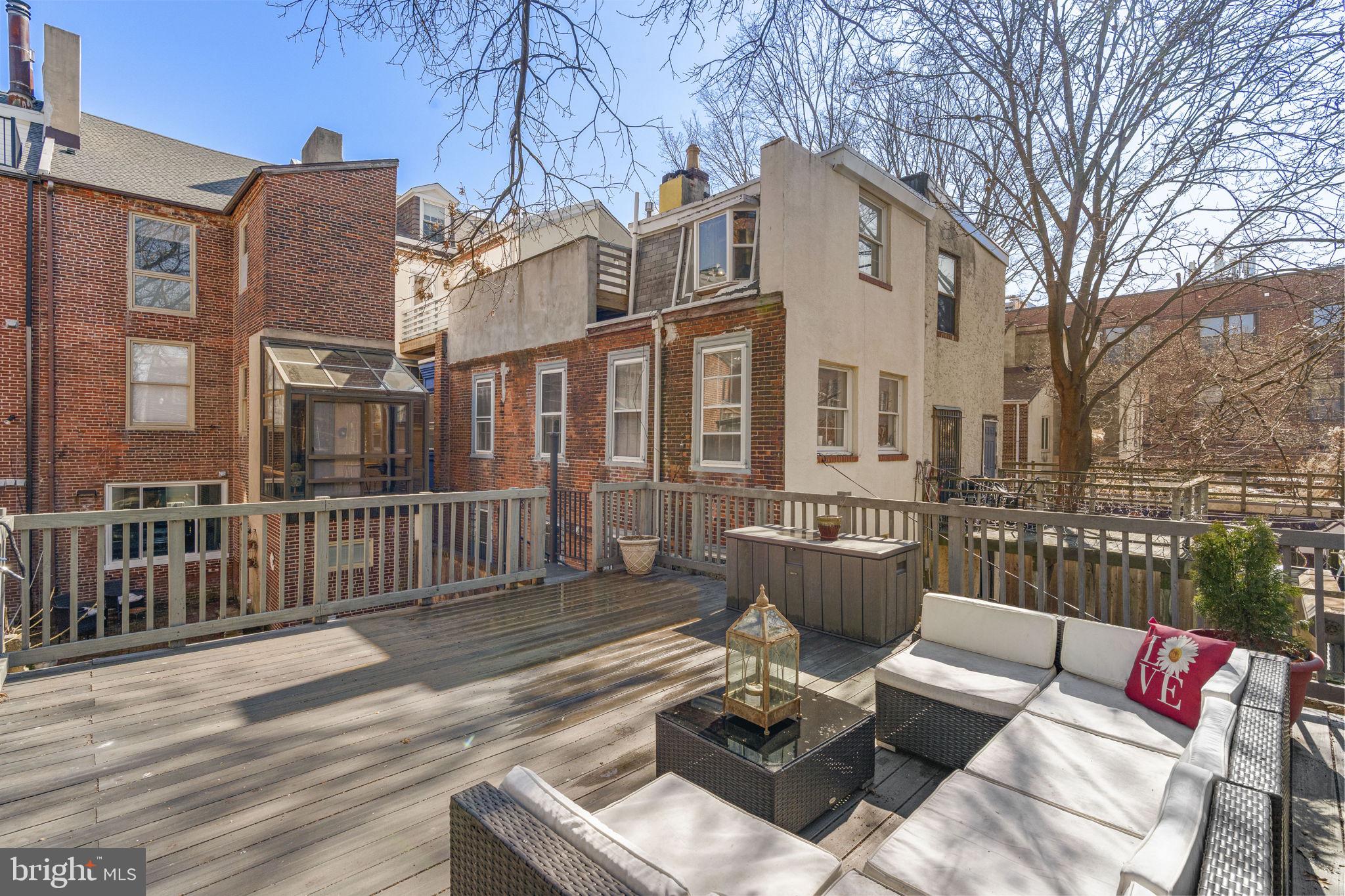 BELLA VISTA - Residential