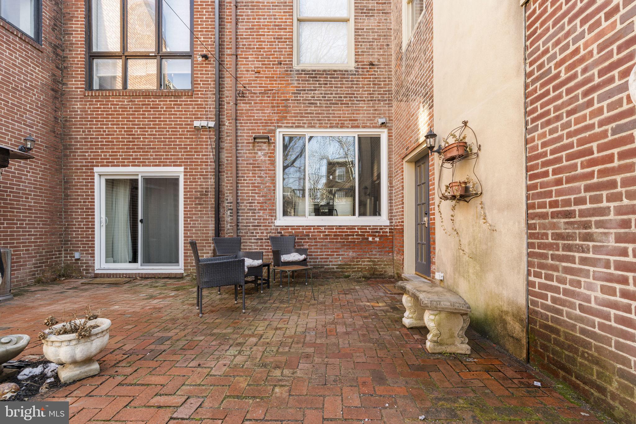 BELLA VISTA - Residential