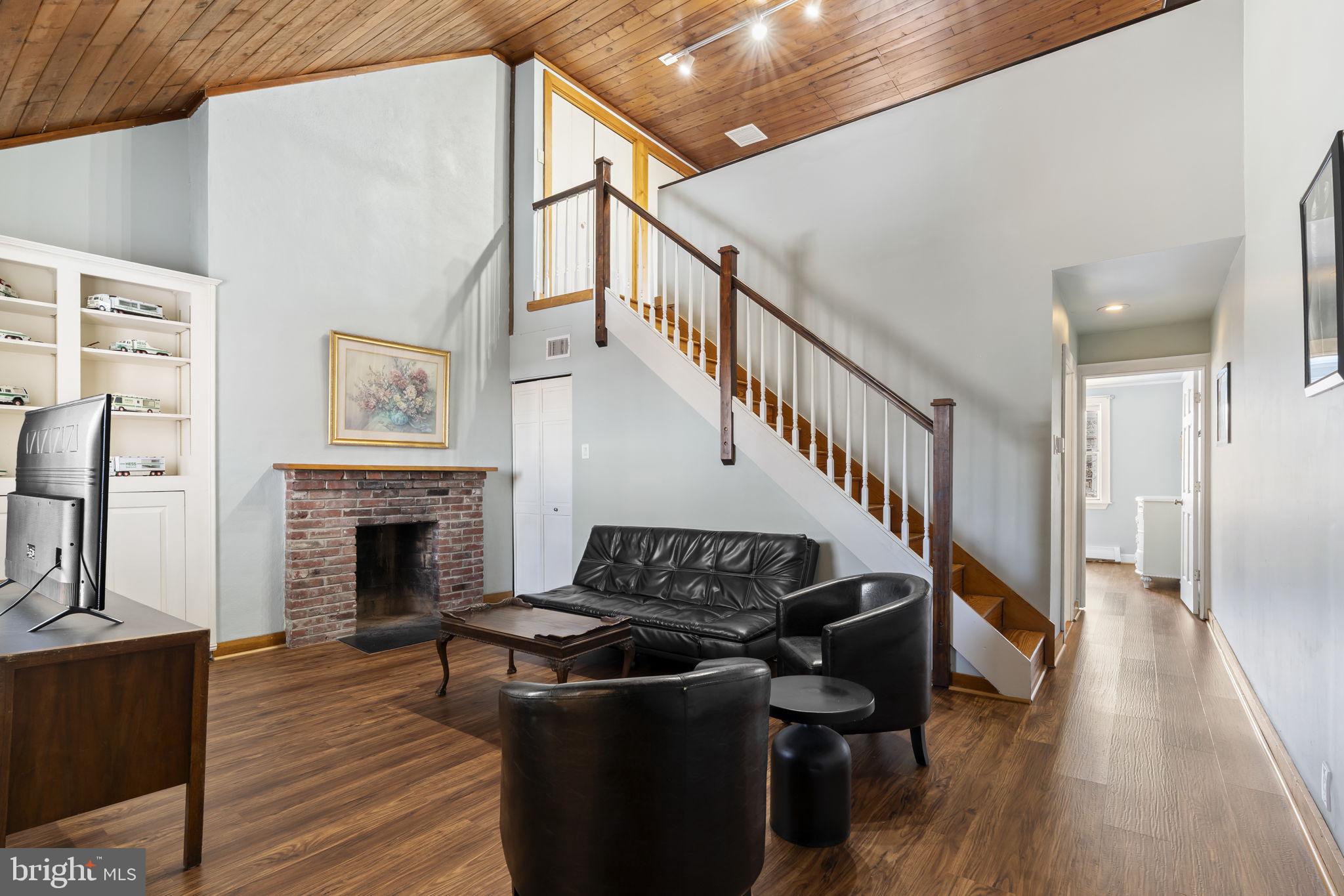 BELLA VISTA - Residential