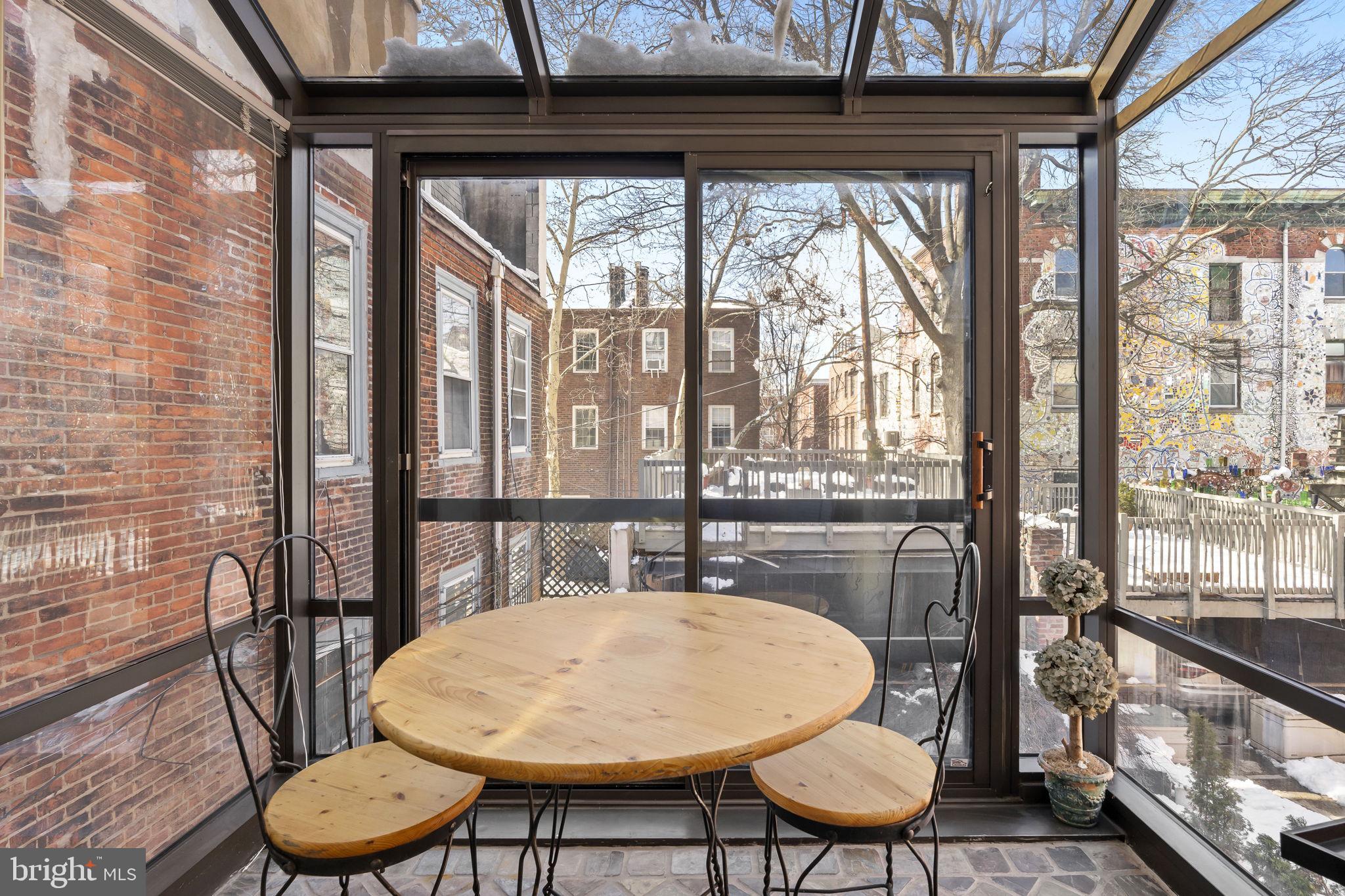 BELLA VISTA - Residential