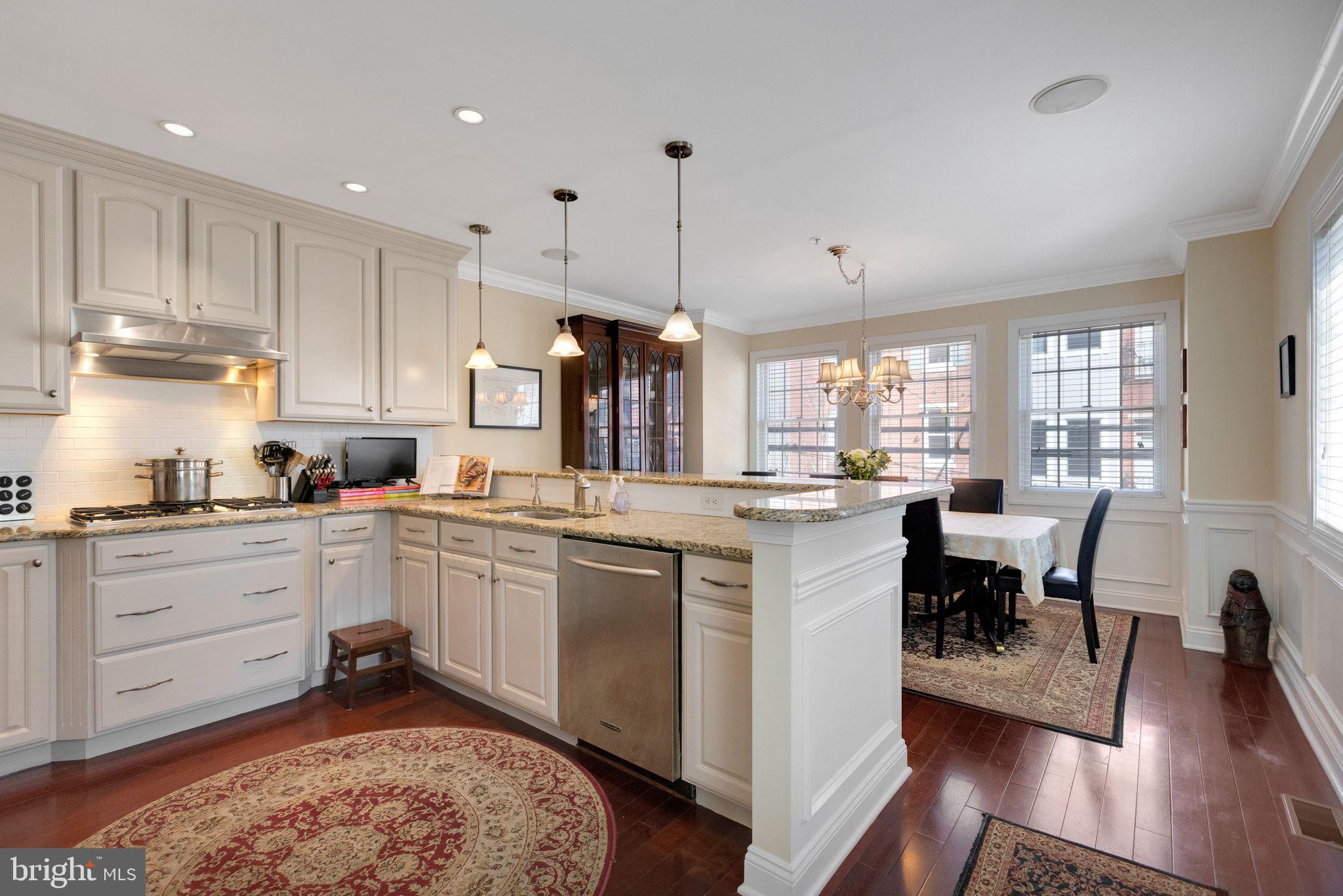 GRADUATE HOSPITAL - Residential