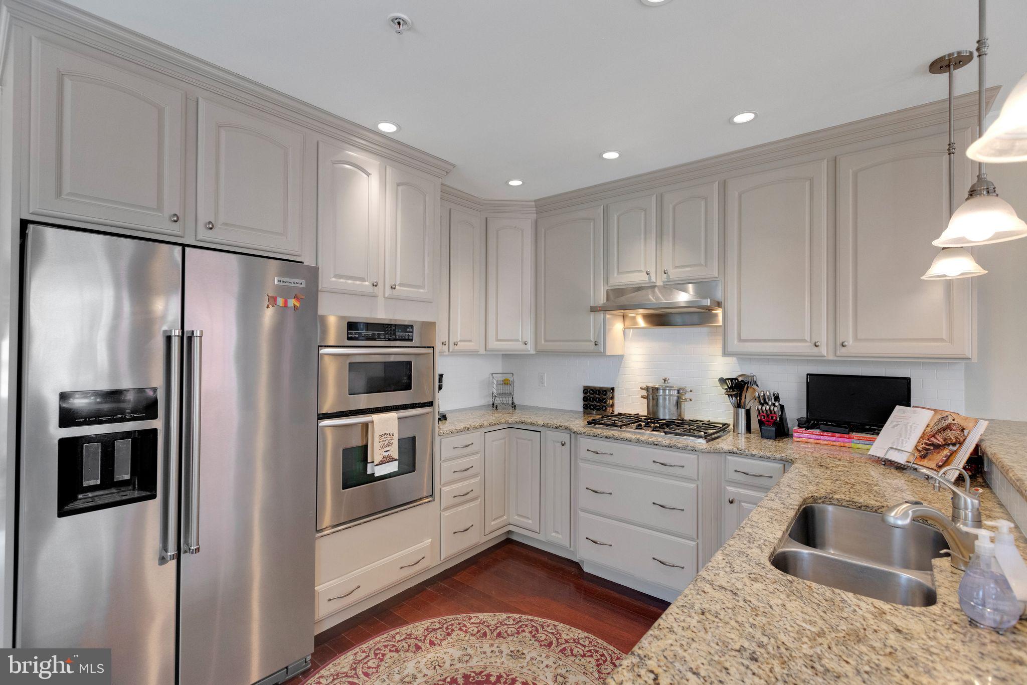 GRADUATE HOSPITAL - Residential