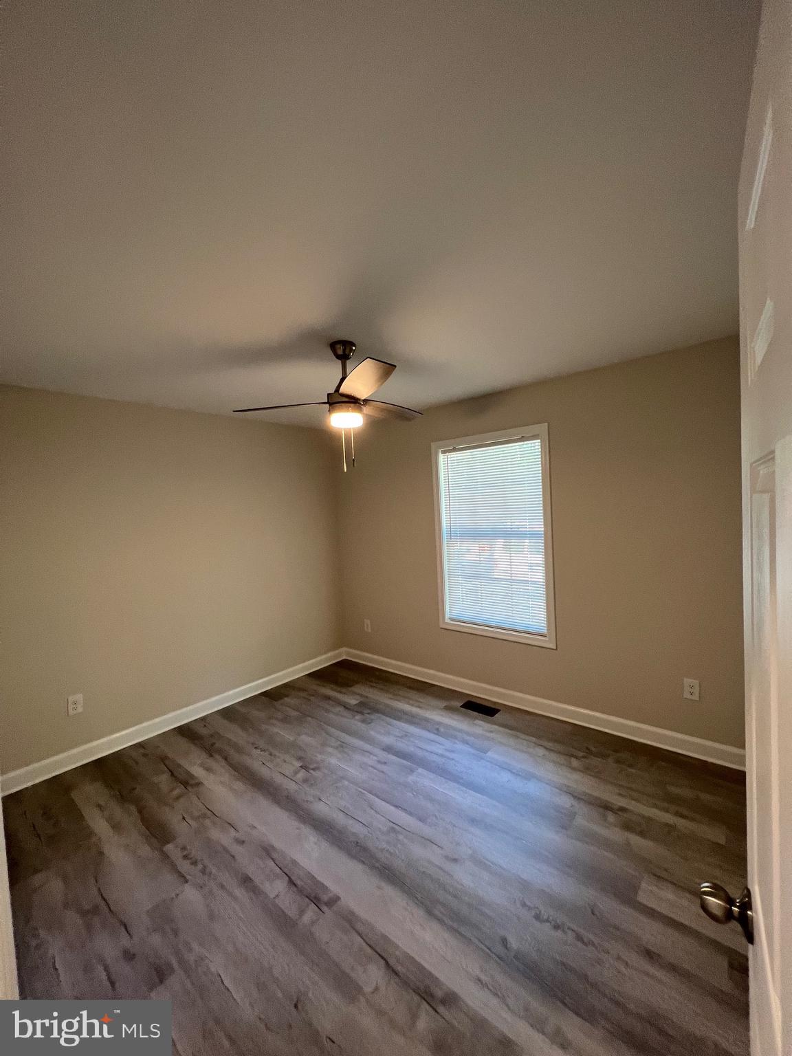 GLEBE HARBOR - Residential