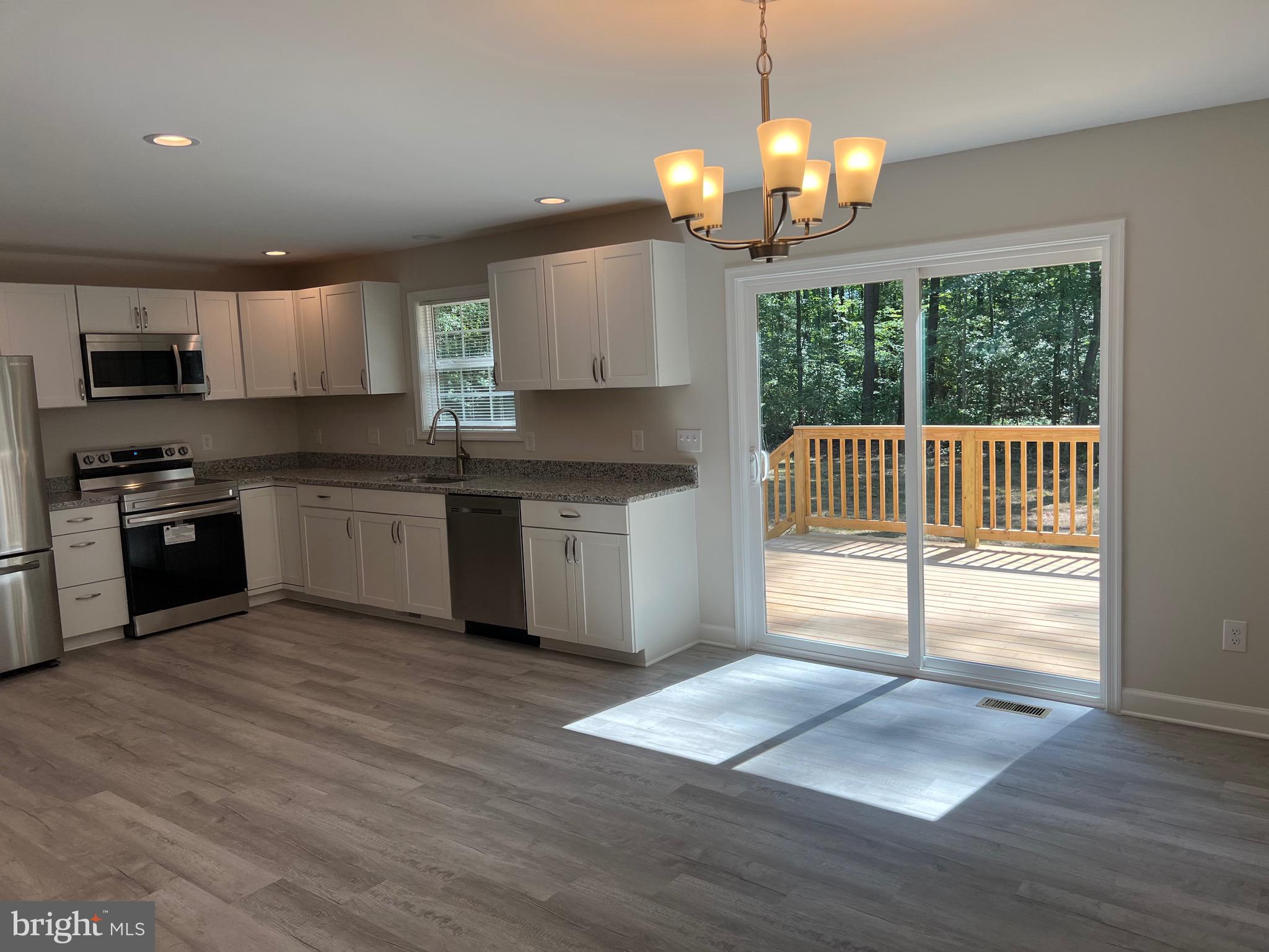 GLEBE HARBOR - Residential