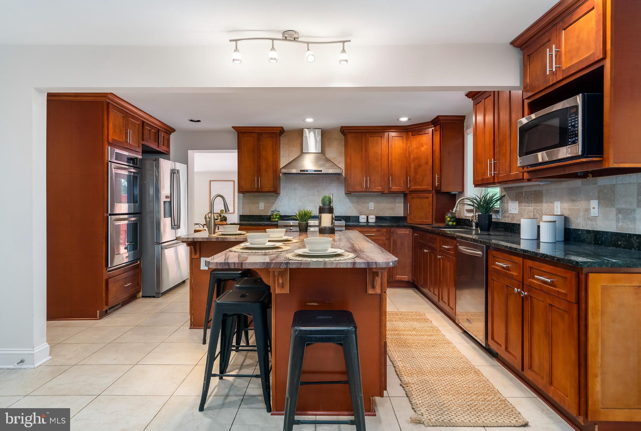 VELVET VALLEY - Residential