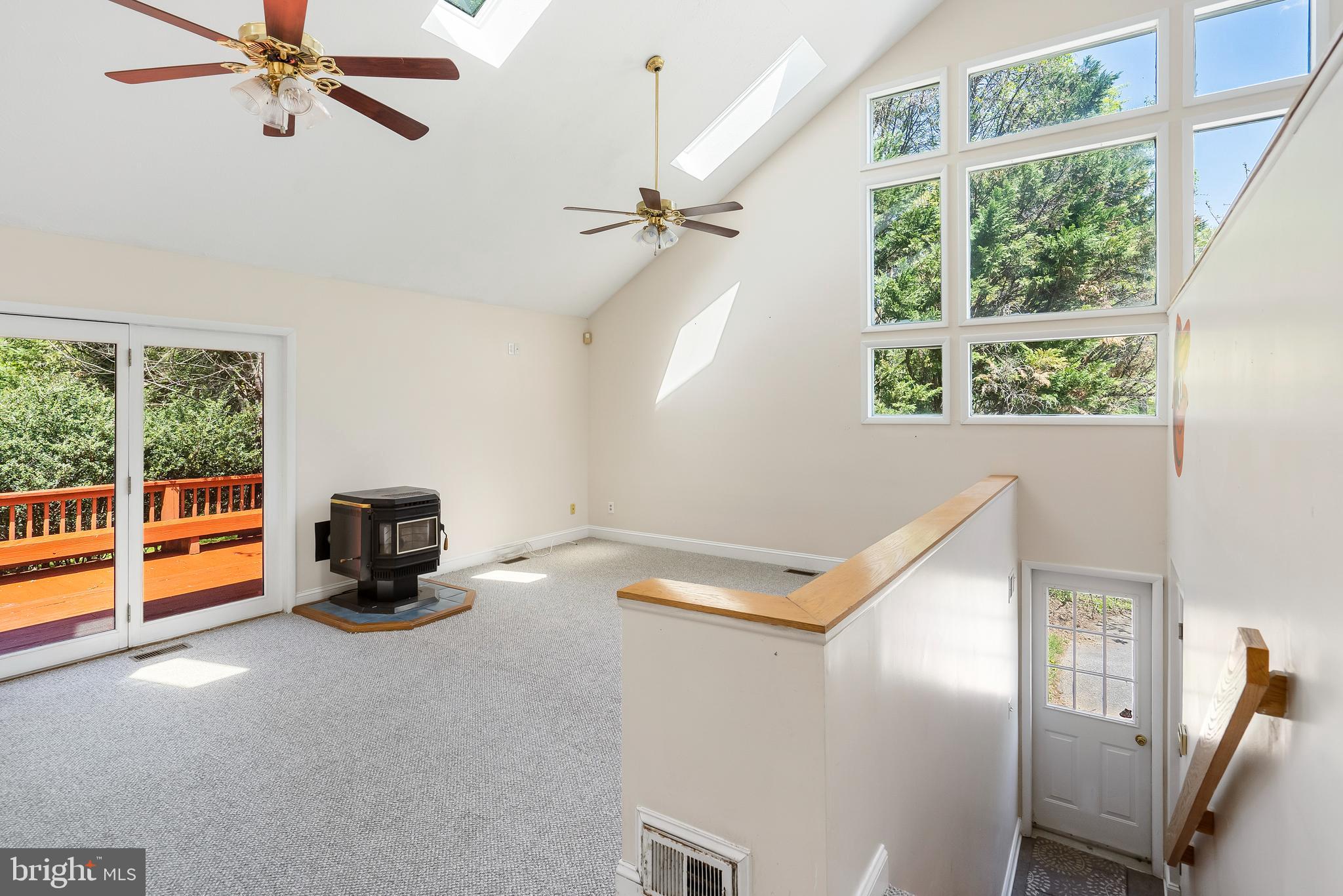 VELVET VALLEY - Residential