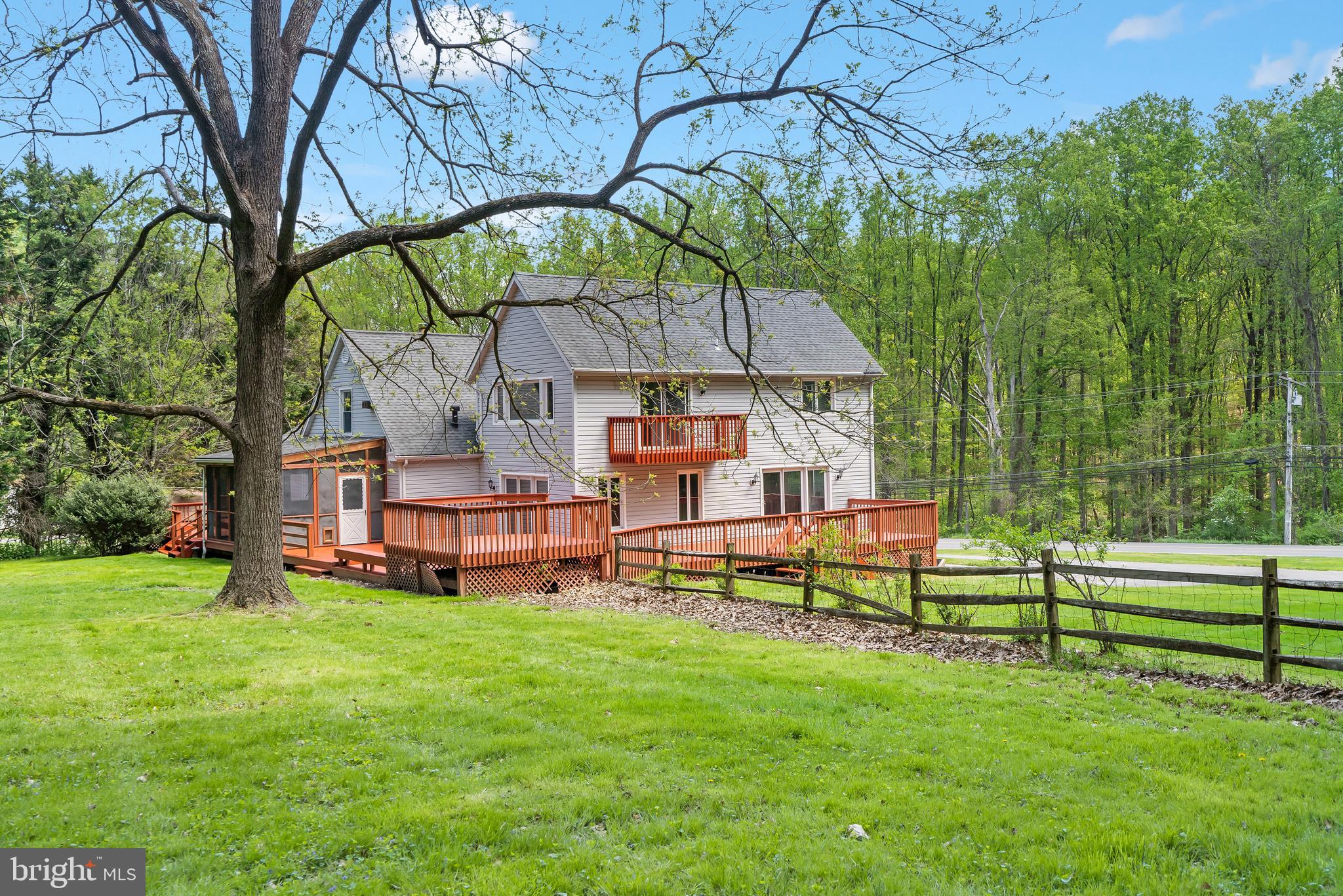 VELVET VALLEY - Residential