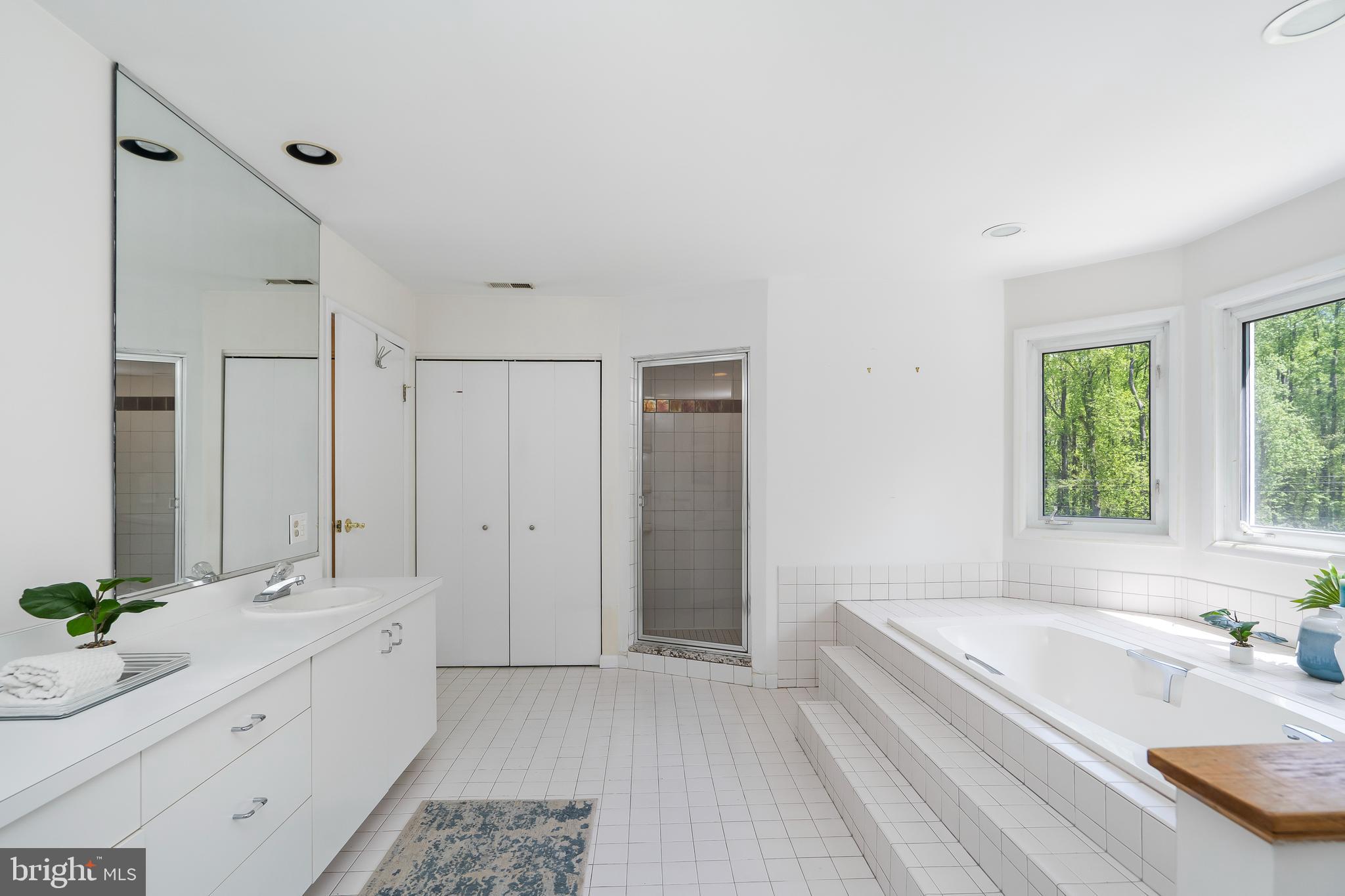 VELVET VALLEY - Residential