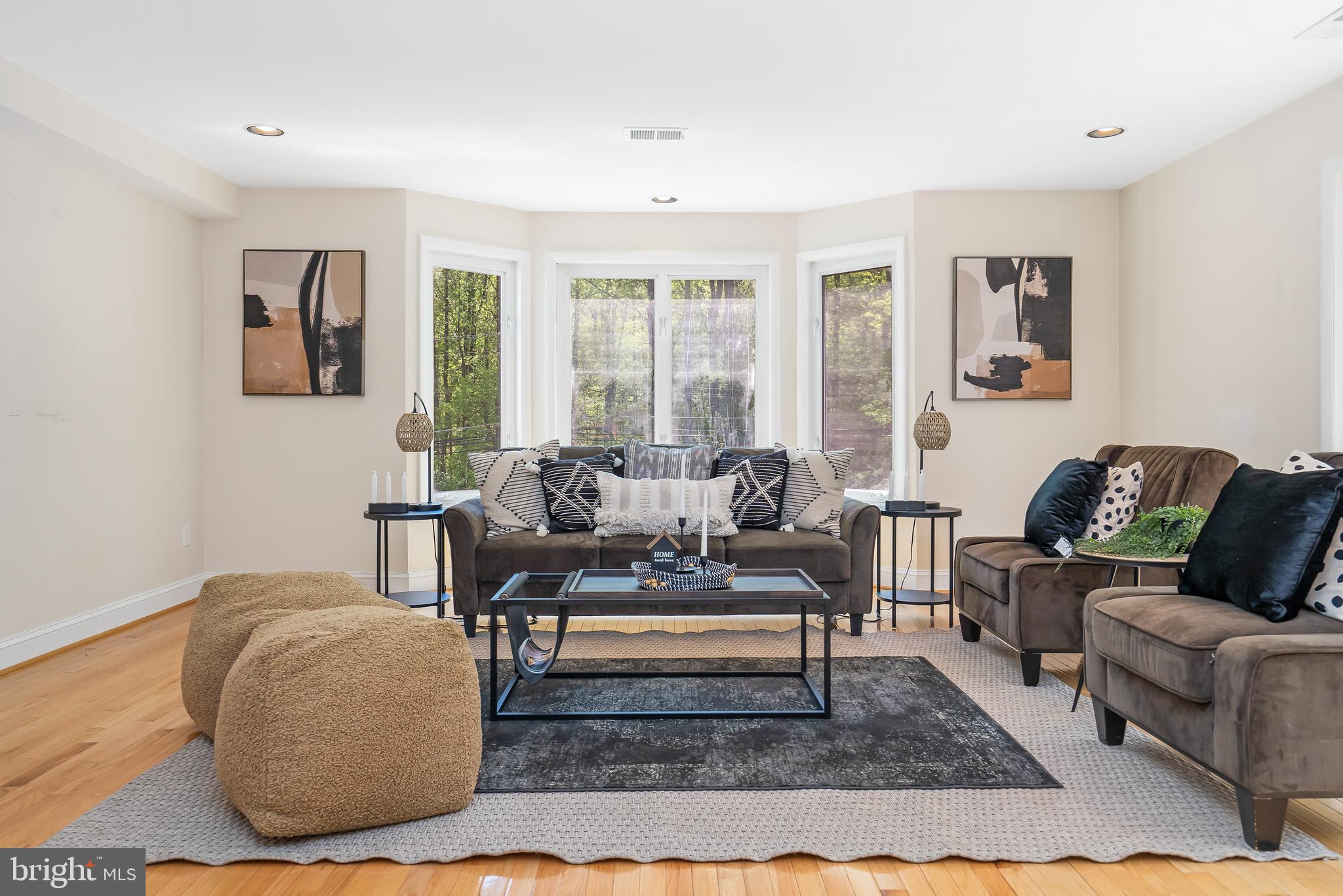 VELVET VALLEY - Residential