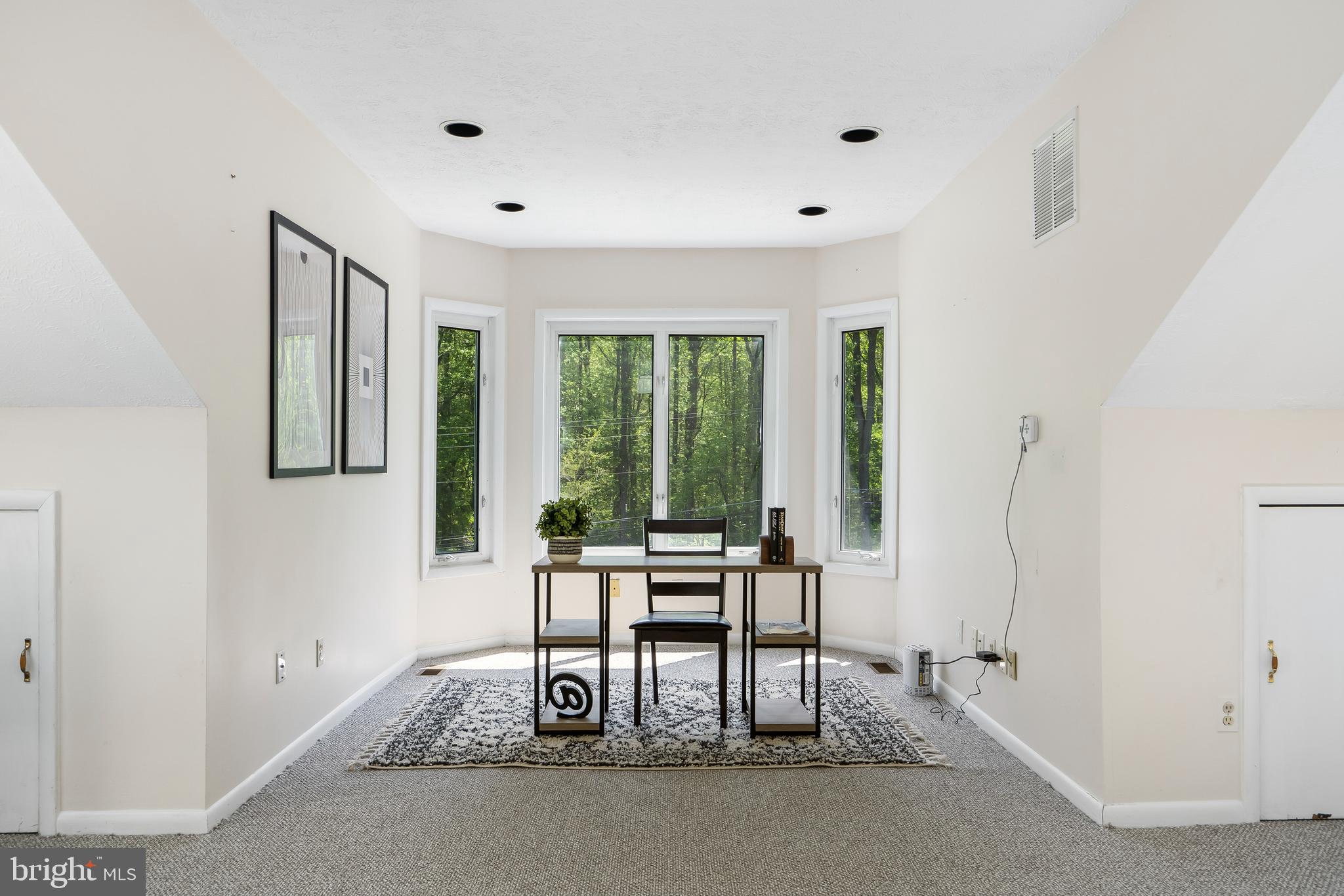 VELVET VALLEY - Residential