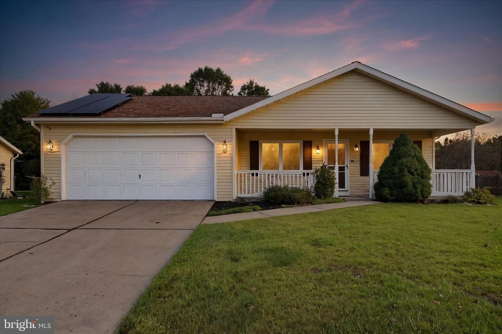 Photo of 42 Honeysuckle Dr, MECHANICSBURG, PA 17050 (MLS # PACB2047546)