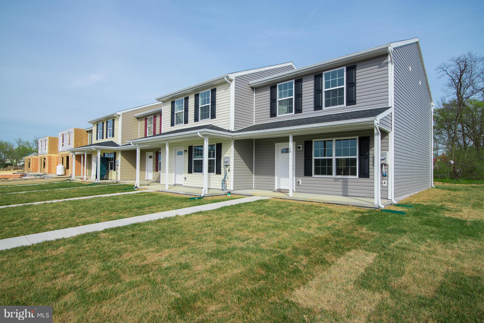 INWOOD VILLAGE - Residential