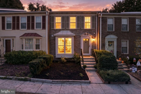 Photo of 6552 Bermuda Green Court, ALEXANDRIA, VA 22312 (MLS # VAFX2343210)