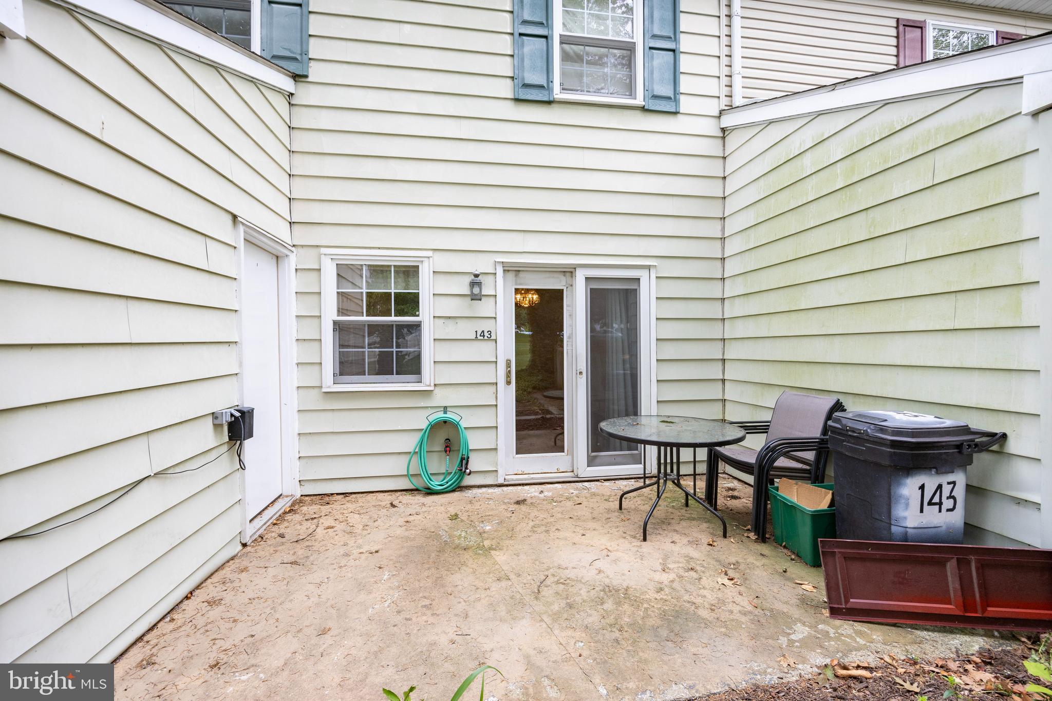 MAPLE HILL - Residential